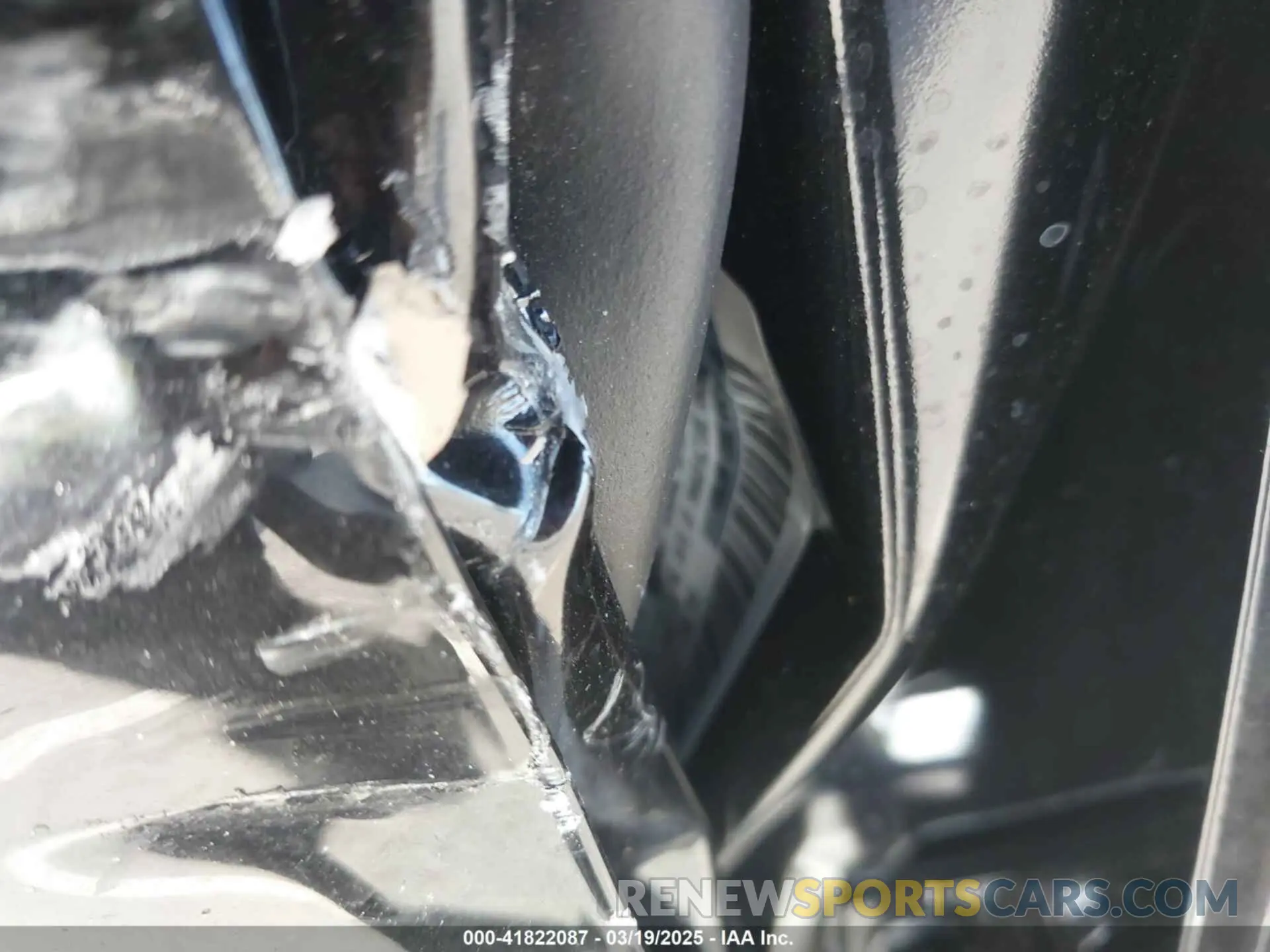 9 Photograph of a damaged car 3MVDMBAM5RM706151 MAZDA CX-30 2024