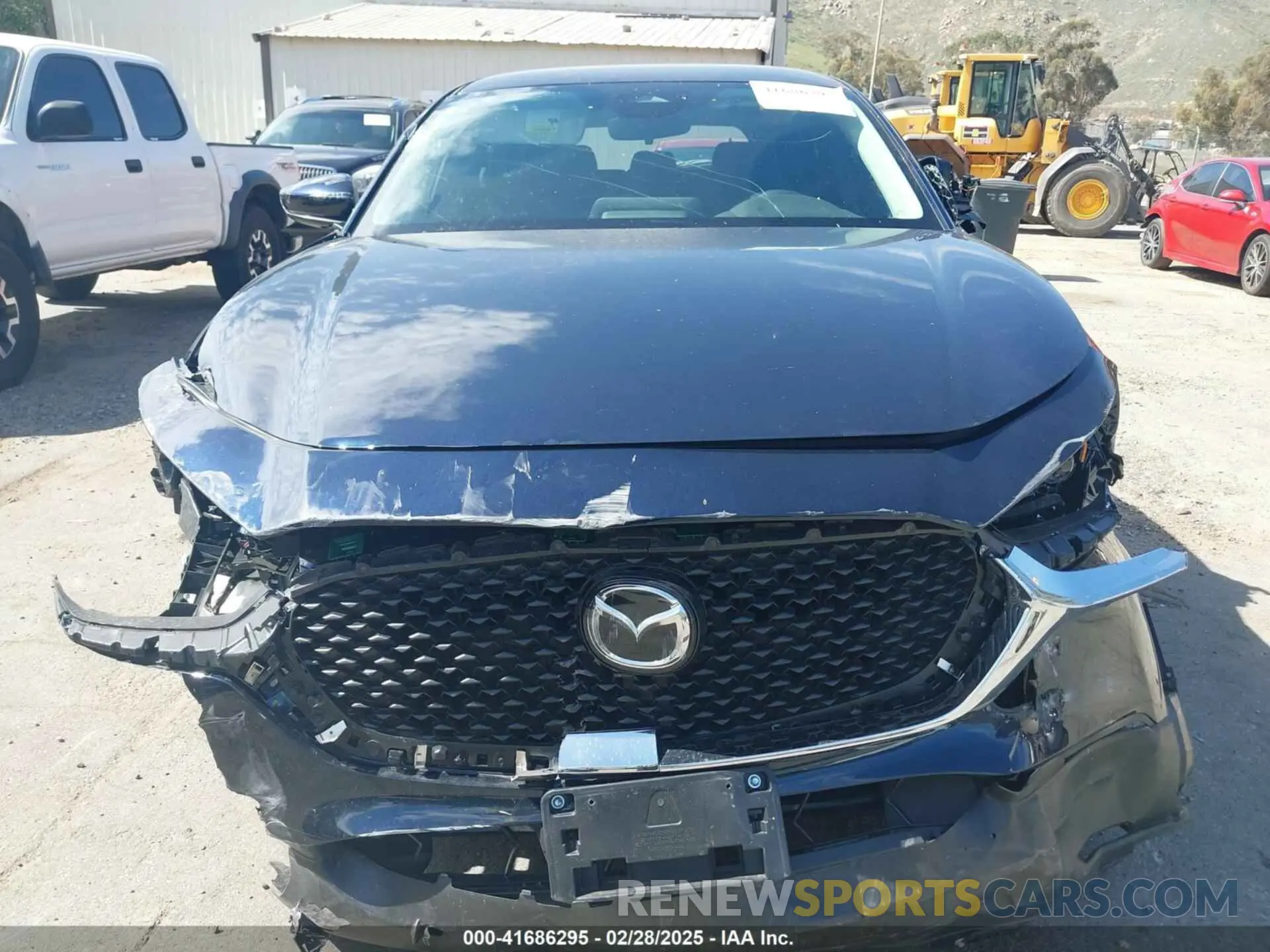 11 Photograph of a damaged car 3MVDMBAM8RM646401 MAZDA CX-30 2024