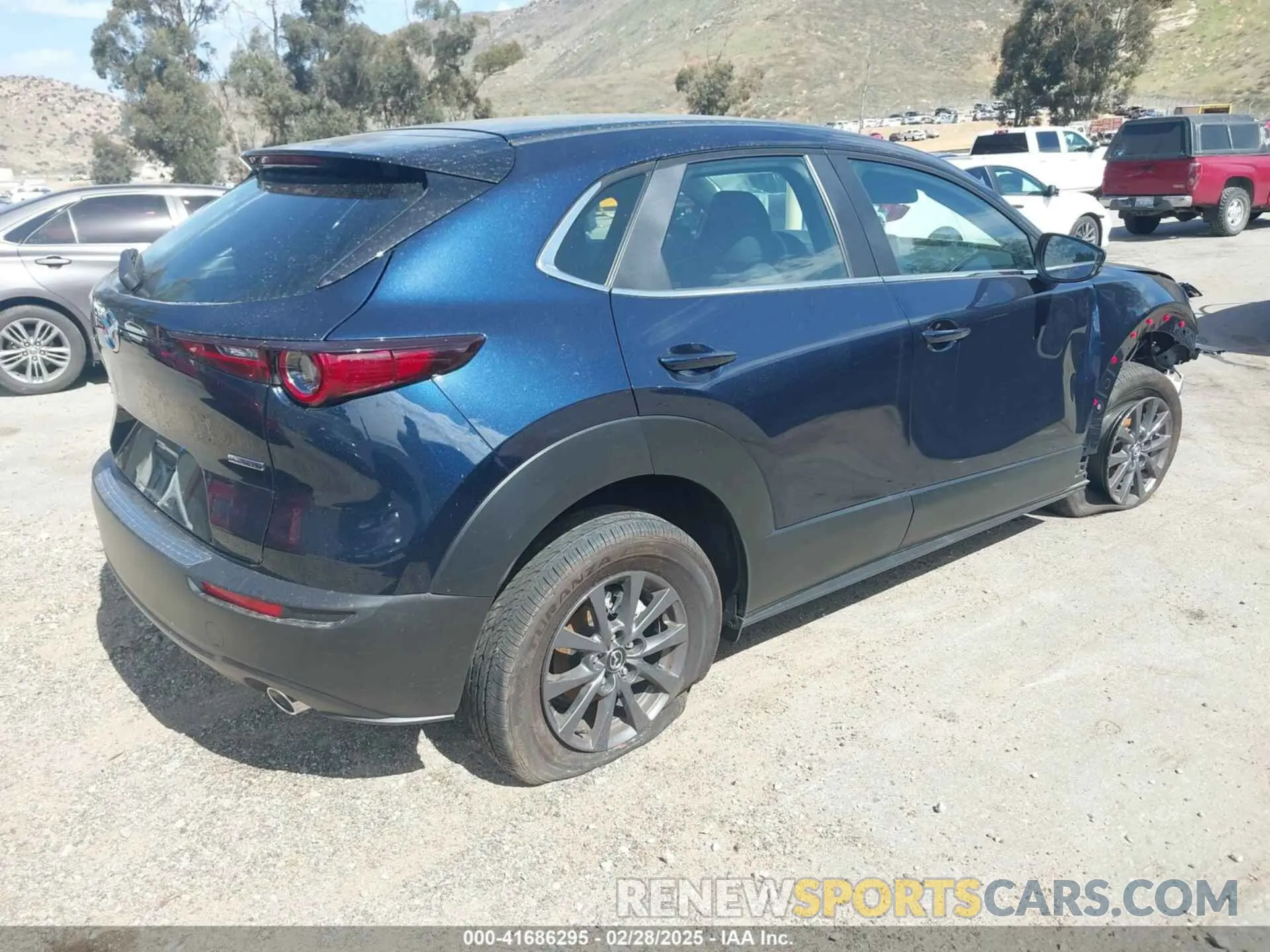 4 Photograph of a damaged car 3MVDMBAM8RM646401 MAZDA CX-30 2024