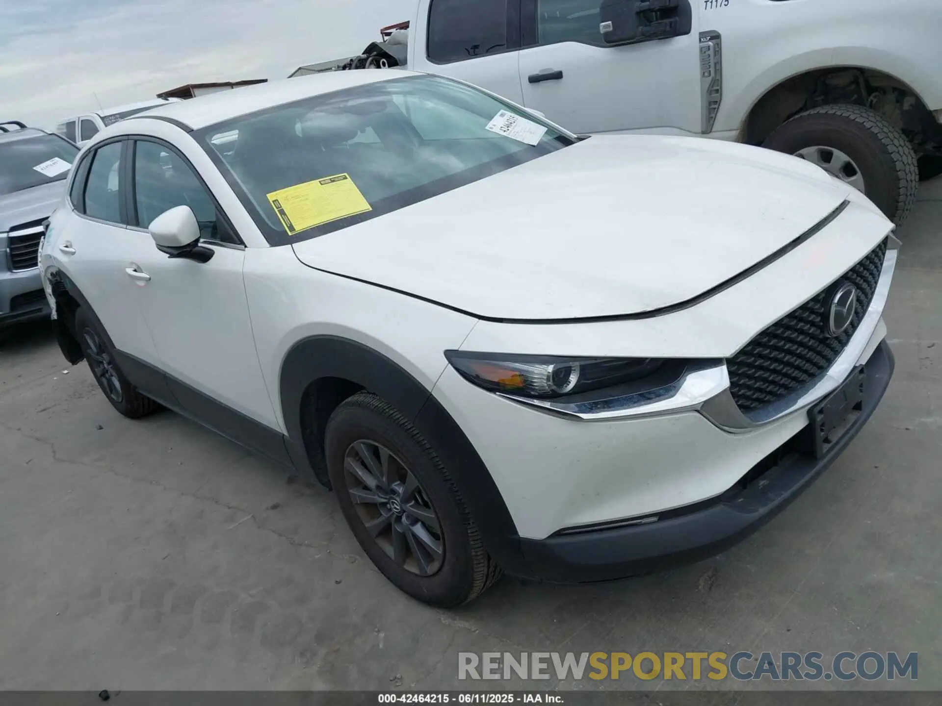 1 Photograph of a damaged car 3MVDMBAM8RM675588 MAZDA CX-30 2024