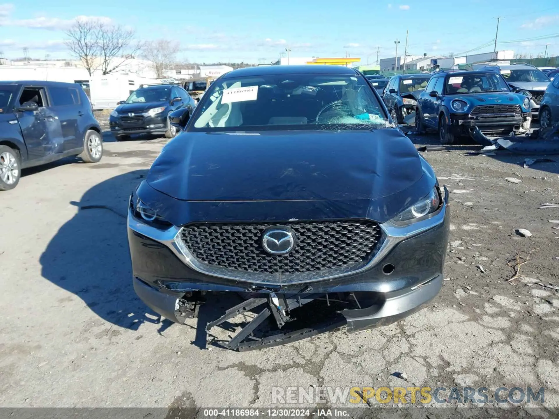 11 Photograph of a damaged car 3MVDMBAM9RM633690 MAZDA CX-30 2024
