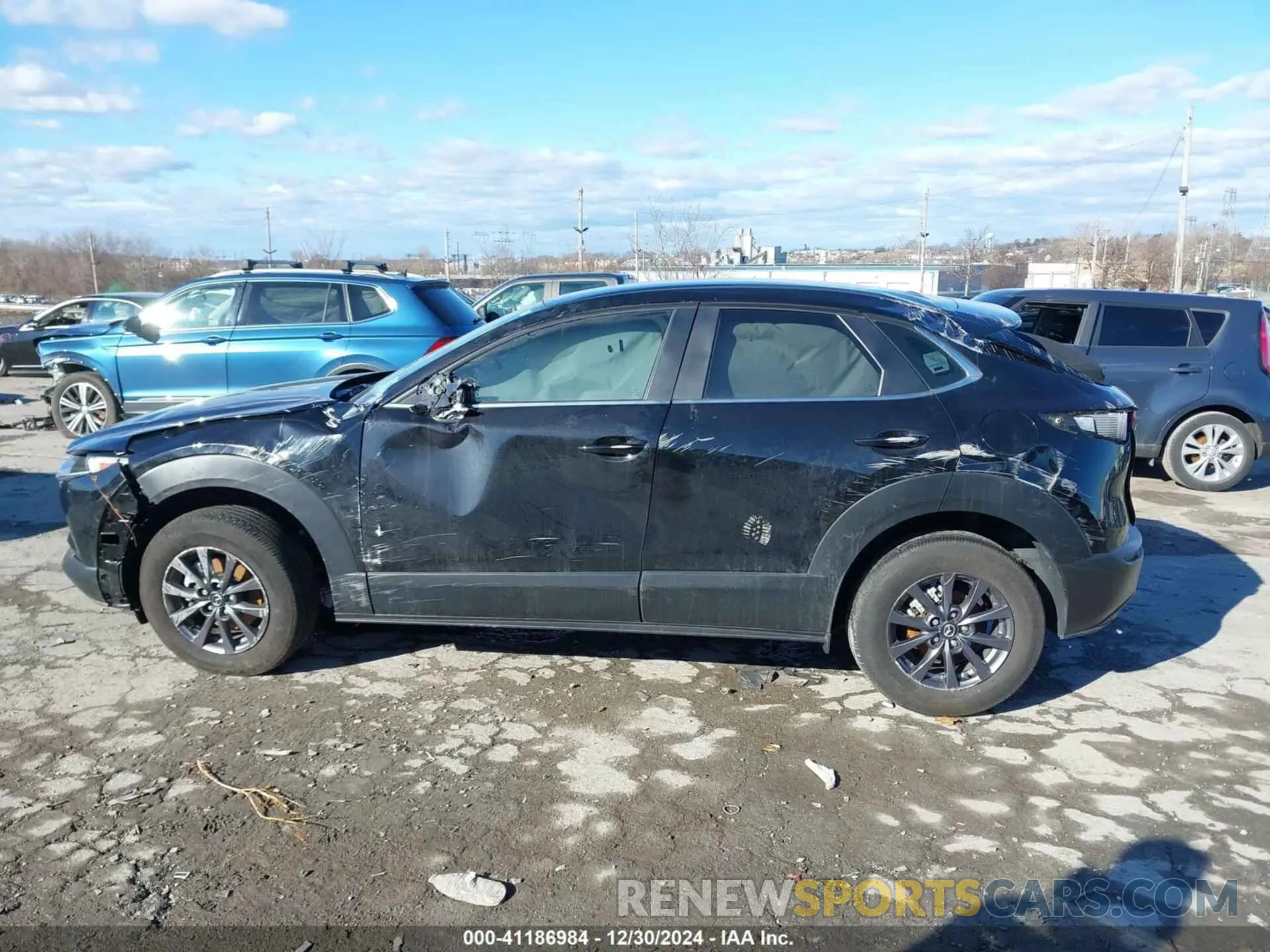 13 Photograph of a damaged car 3MVDMBAM9RM633690 MAZDA CX-30 2024