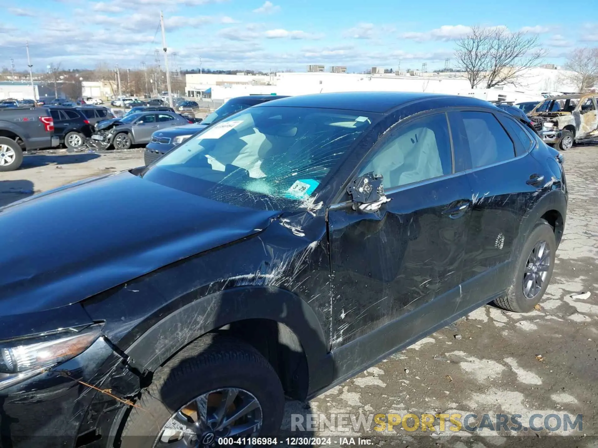6 Photograph of a damaged car 3MVDMBAM9RM633690 MAZDA CX-30 2024