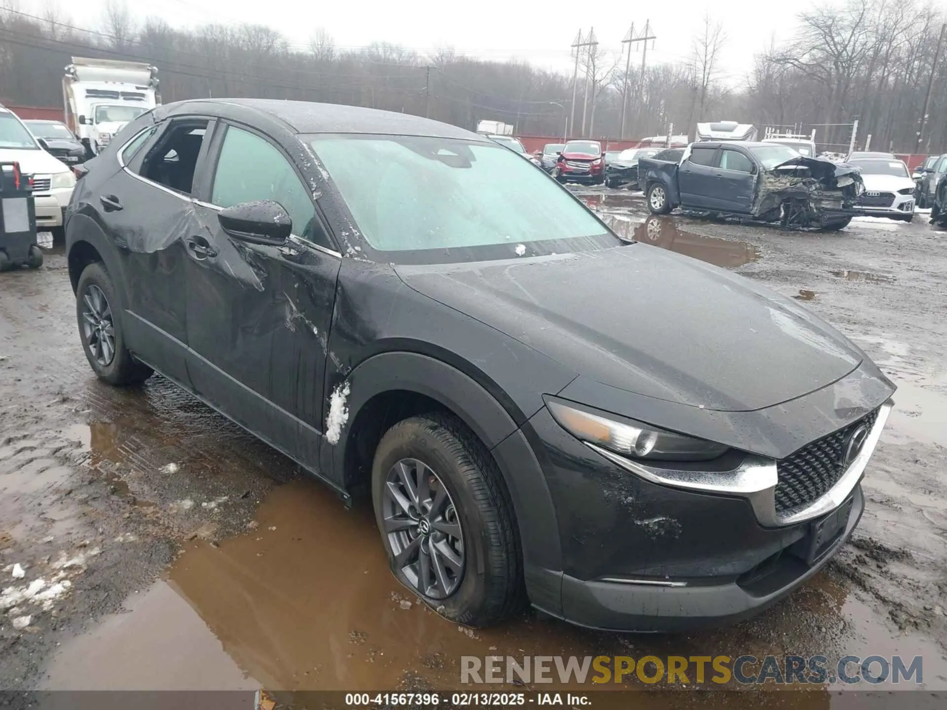 17 Photograph of a damaged car 3MVDMBAMXRM630295 MAZDA CX-30 2024