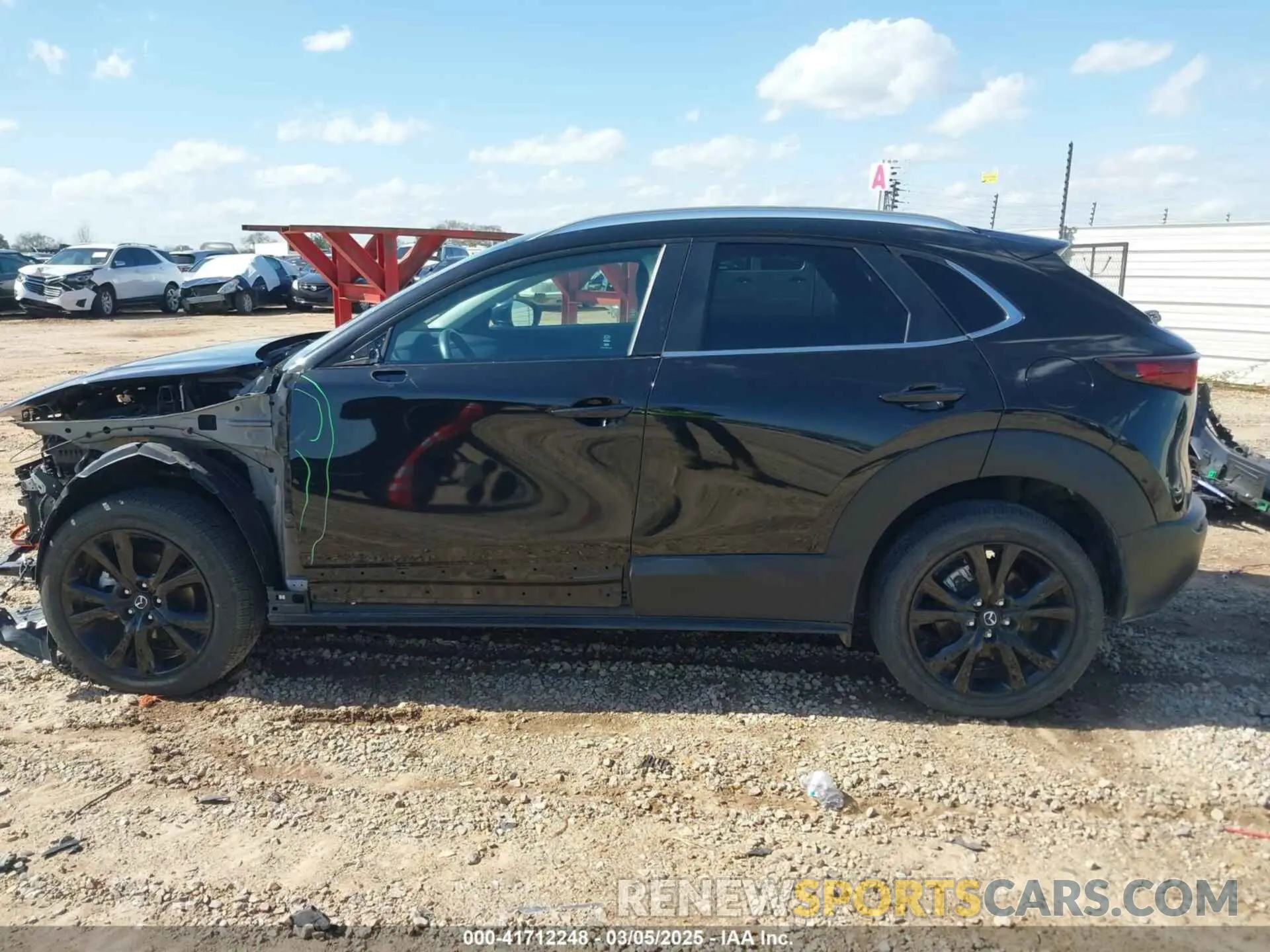 15 Photograph of a damaged car 3MVDMBBM0RM657116 MAZDA CX-30 2024
