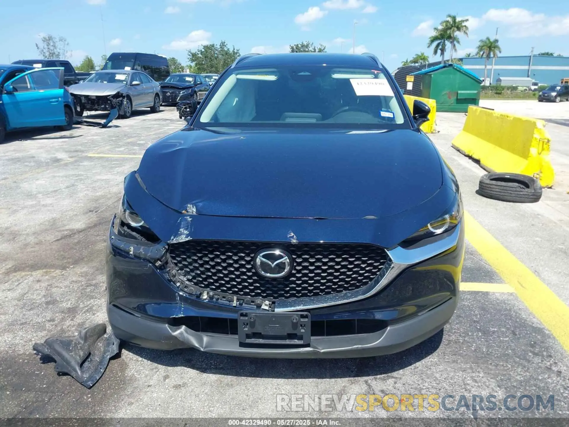 12 Photograph of a damaged car 3MVDMBBM0RM697731 MAZDA CX-30 2024