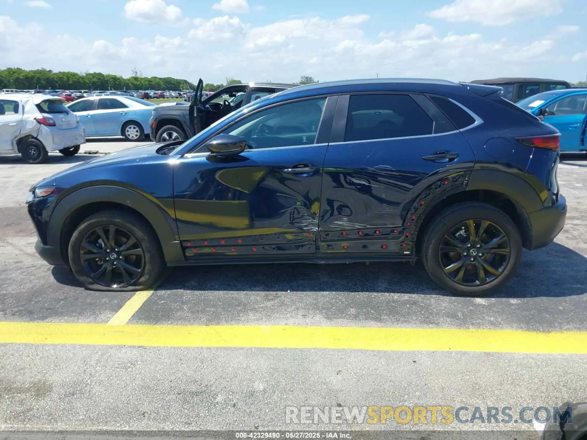 14 Photograph of a damaged car 3MVDMBBM0RM697731 MAZDA CX-30 2024