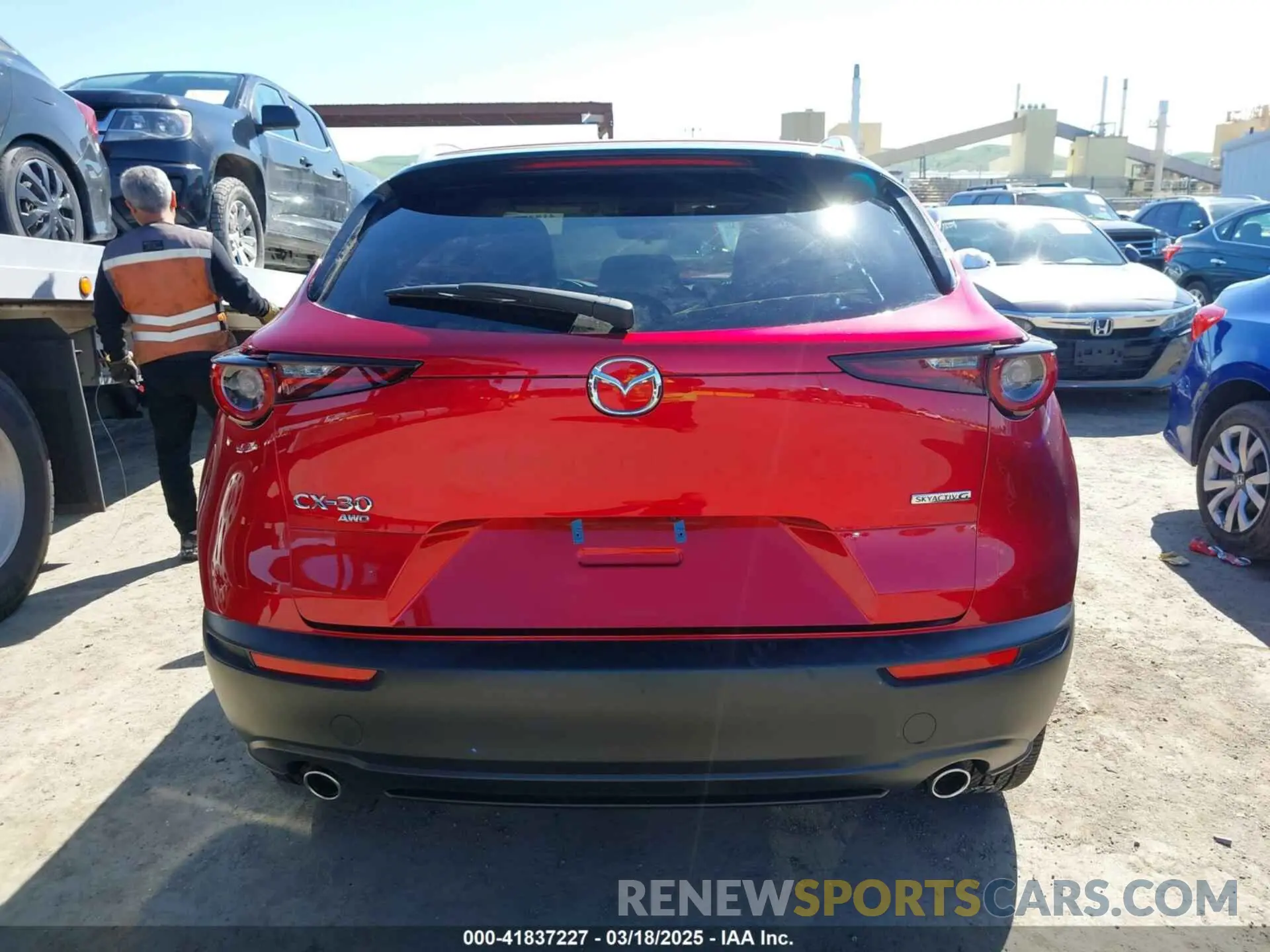 16 Photograph of a damaged car 3MVDMBBM0RM707223 MAZDA CX-30 2024