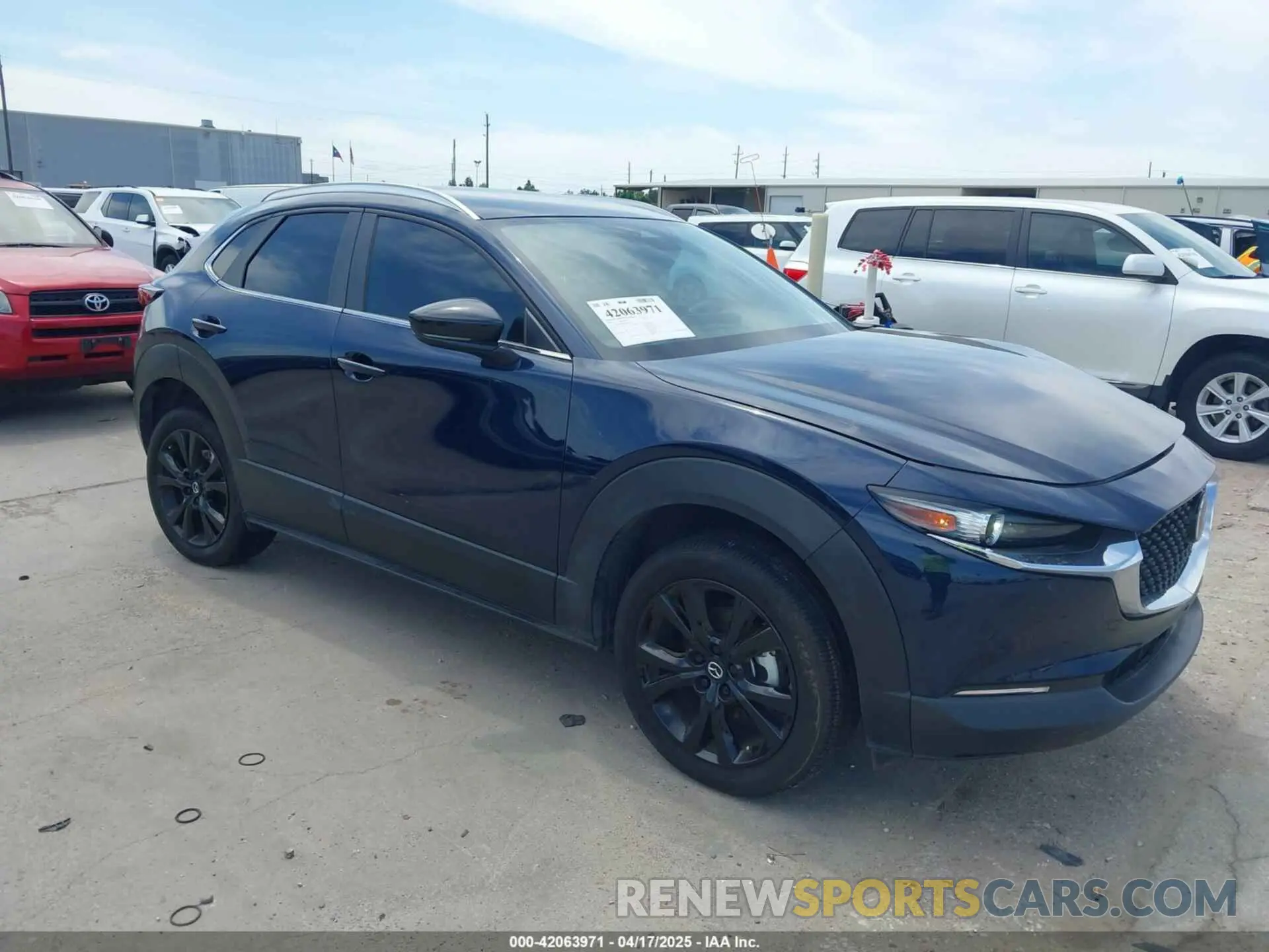 1 Photograph of a damaged car 3MVDMBBM1RM655682 MAZDA CX-30 2024