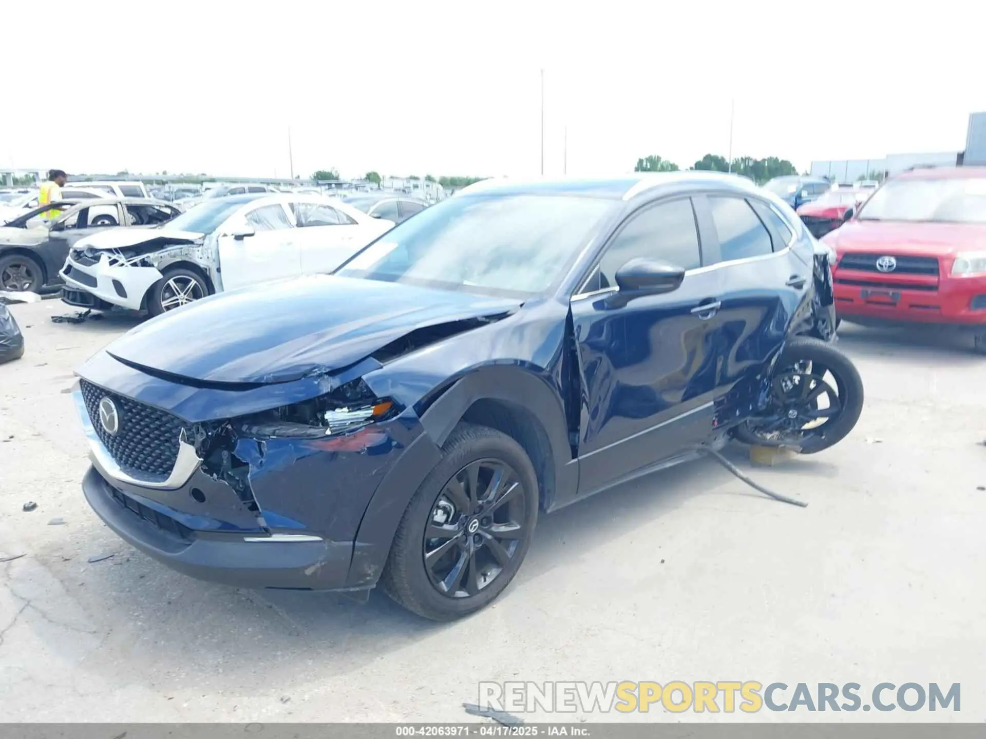 2 Photograph of a damaged car 3MVDMBBM1RM655682 MAZDA CX-30 2024