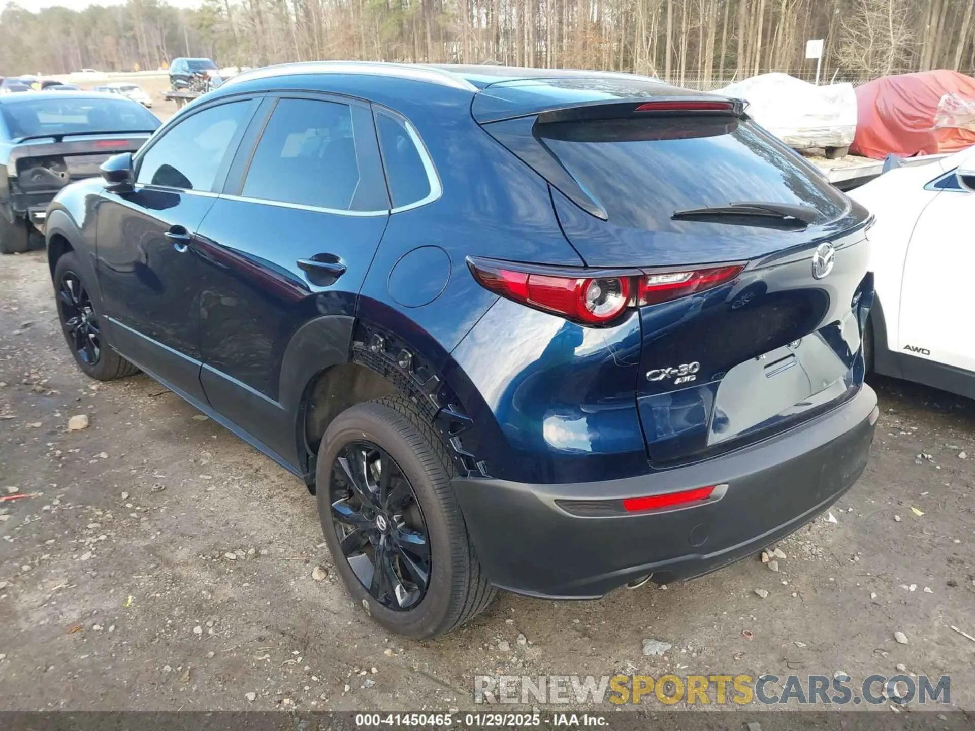 3 Photograph of a damaged car 3MVDMBBM1RM684583 MAZDA CX-30 2024