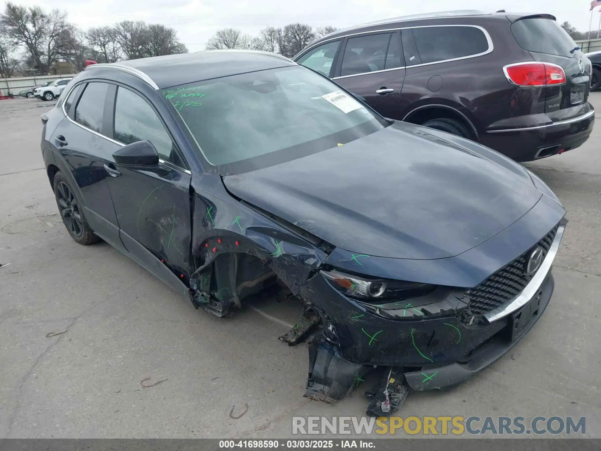 1 Photograph of a damaged car 3MVDMBBM1RM697611 MAZDA CX-30 2024