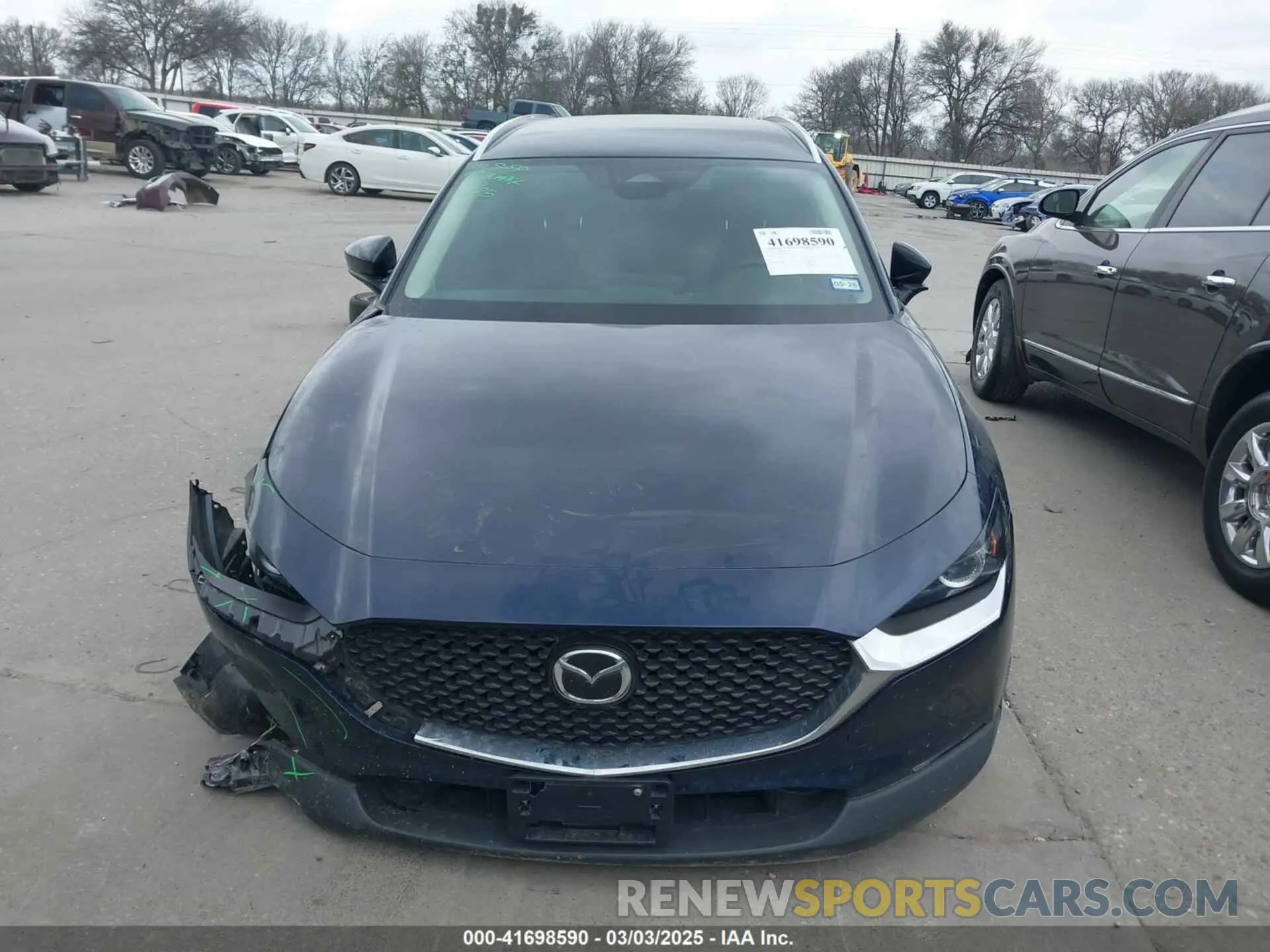 12 Photograph of a damaged car 3MVDMBBM1RM697611 MAZDA CX-30 2024