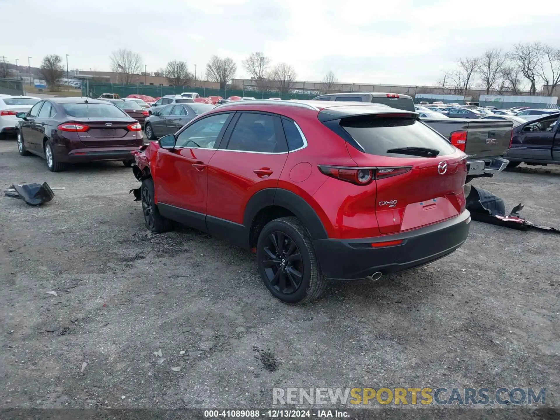 3 Photograph of a damaged car 3MVDMBBM1RM703360 MAZDA CX-30 2024