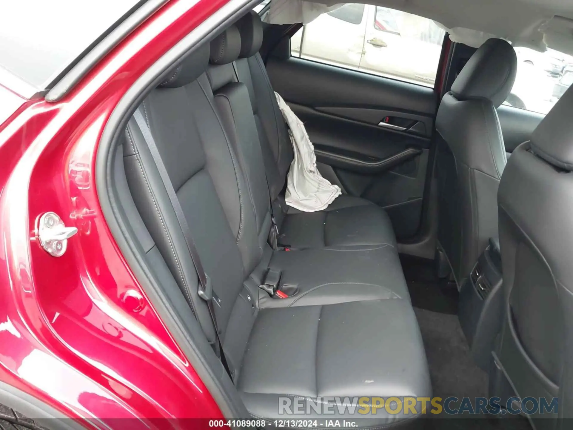 8 Photograph of a damaged car 3MVDMBBM1RM703360 MAZDA CX-30 2024