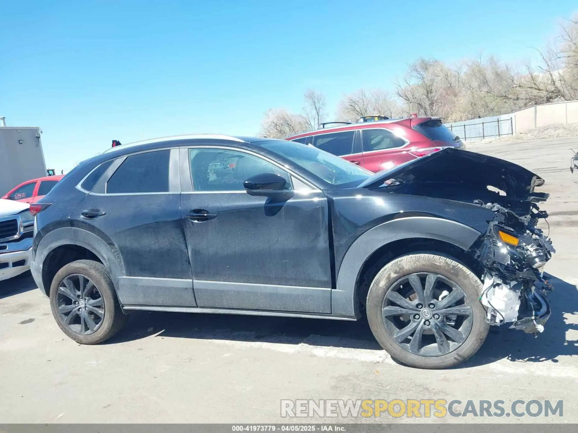 14 Photograph of a damaged car 3MVDMBBM1RM721342 MAZDA CX-30 2024
