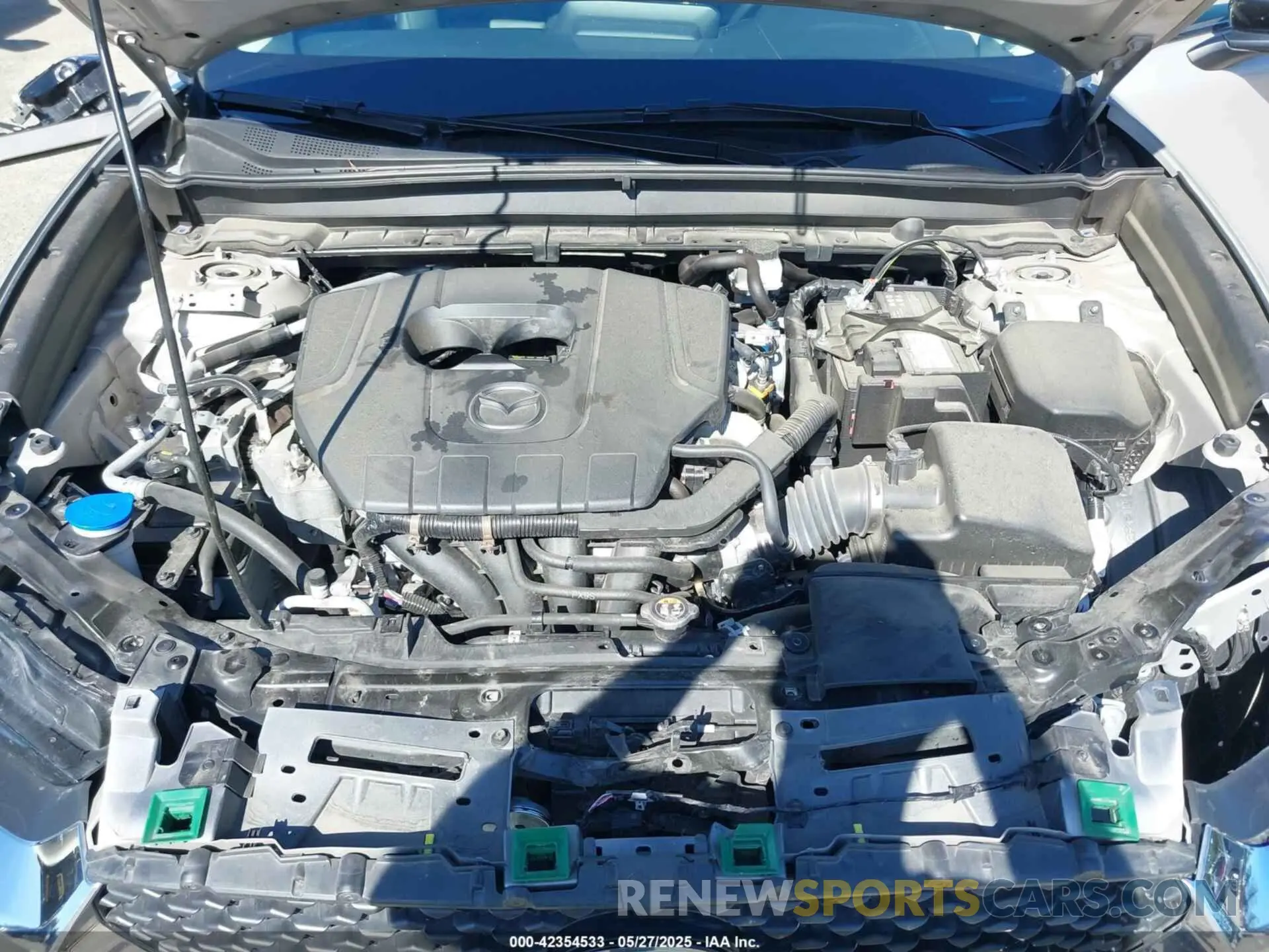 10 Photograph of a damaged car 3MVDMBBM2RM647154 MAZDA CX-30 2024
