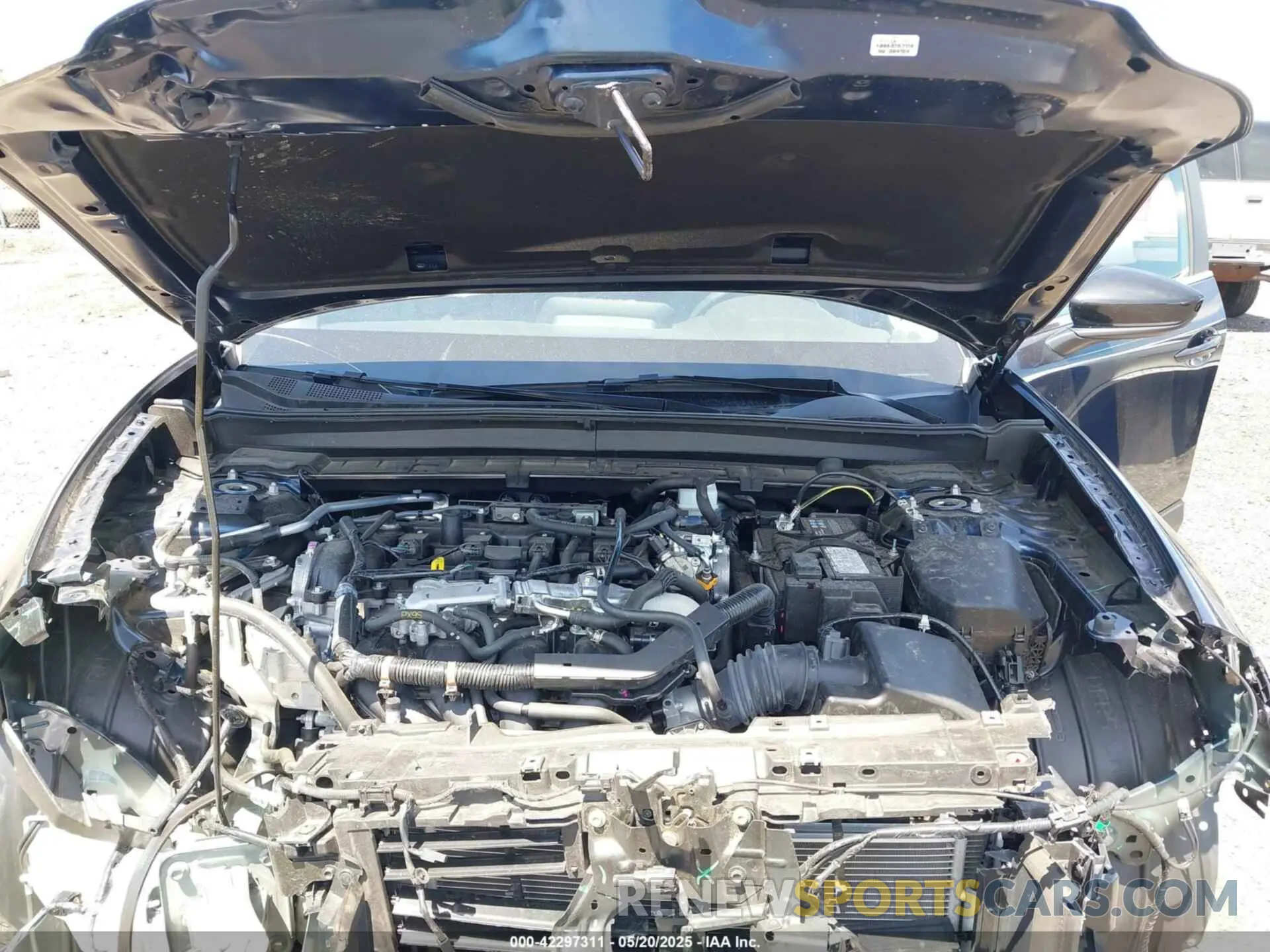10 Photograph of a damaged car 3MVDMBBM2RM657781 MAZDA CX-30 2024