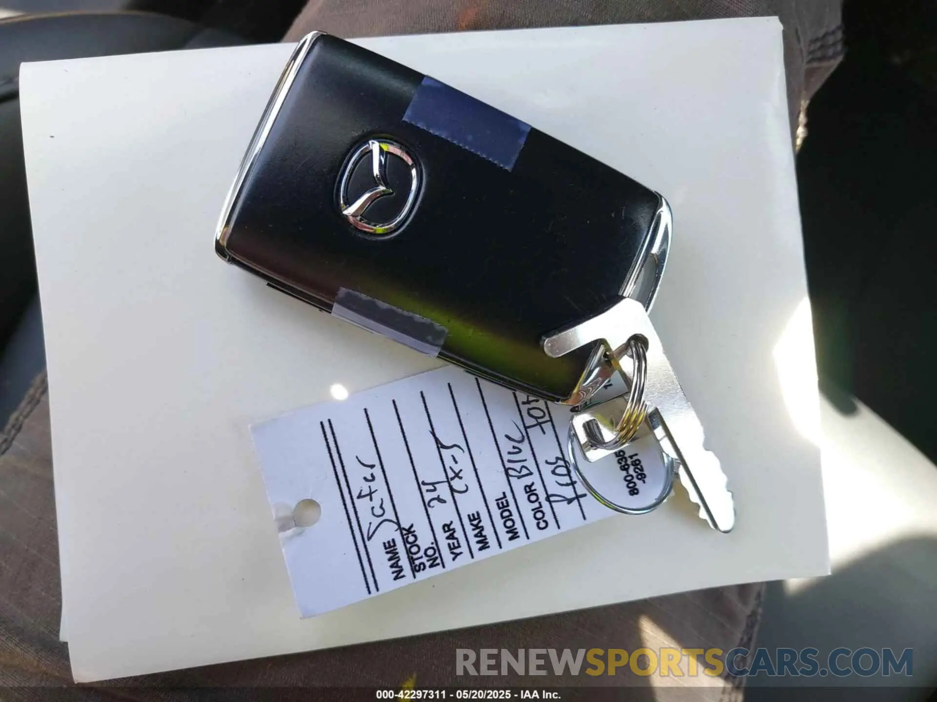 11 Photograph of a damaged car 3MVDMBBM2RM657781 MAZDA CX-30 2024