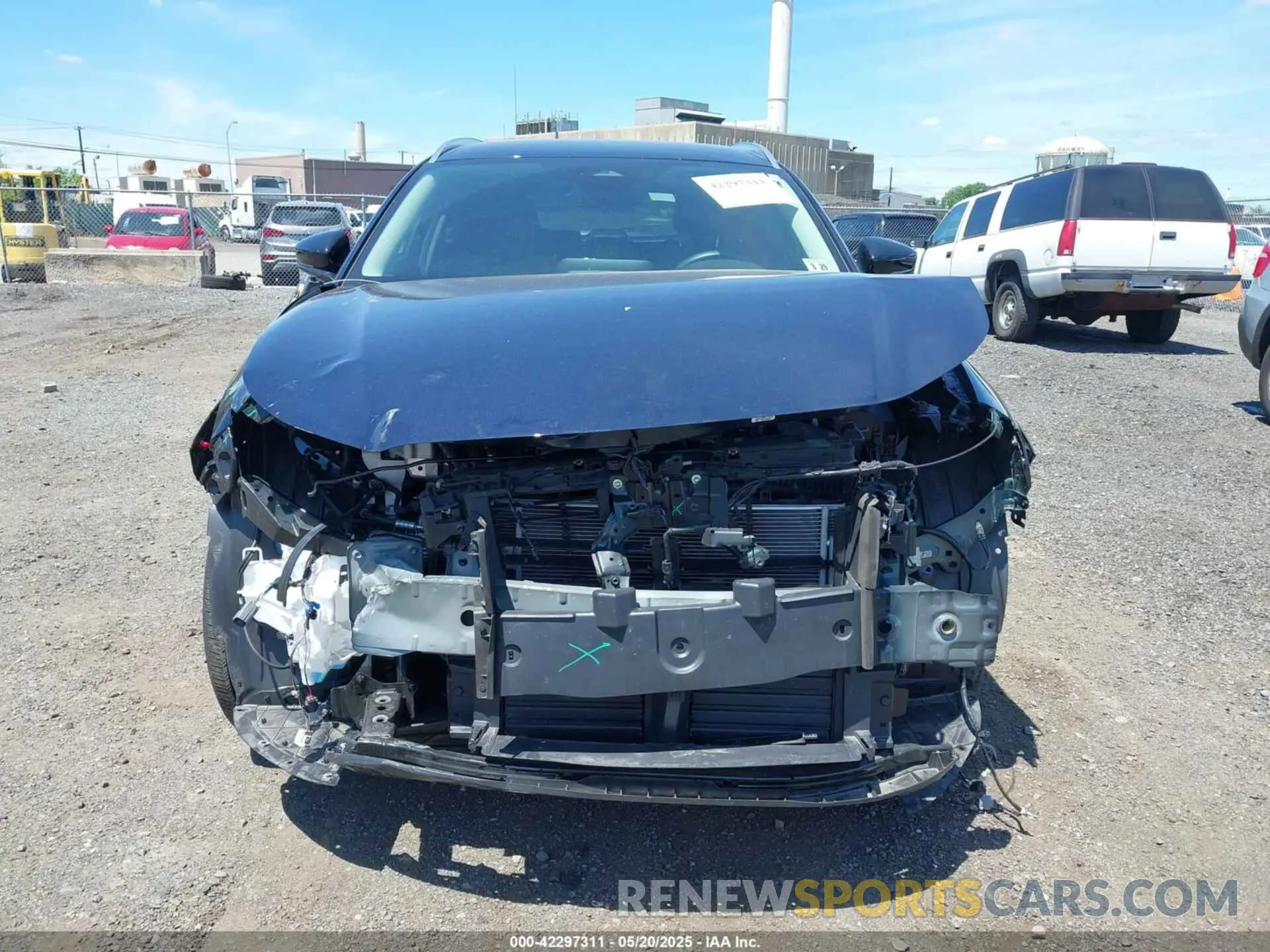 12 Photograph of a damaged car 3MVDMBBM2RM657781 MAZDA CX-30 2024