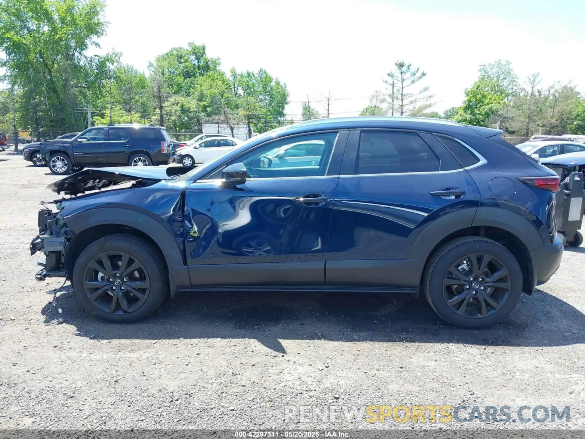 14 Photograph of a damaged car 3MVDMBBM2RM657781 MAZDA CX-30 2024