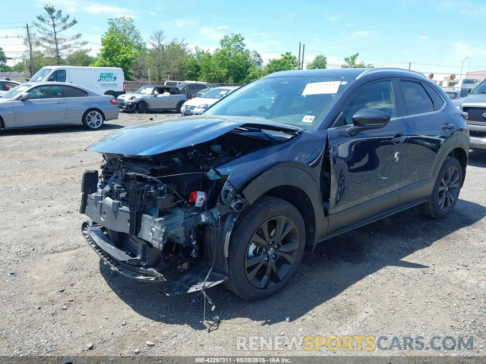 2 Photograph of a damaged car 3MVDMBBM2RM657781 MAZDA CX-30 2024