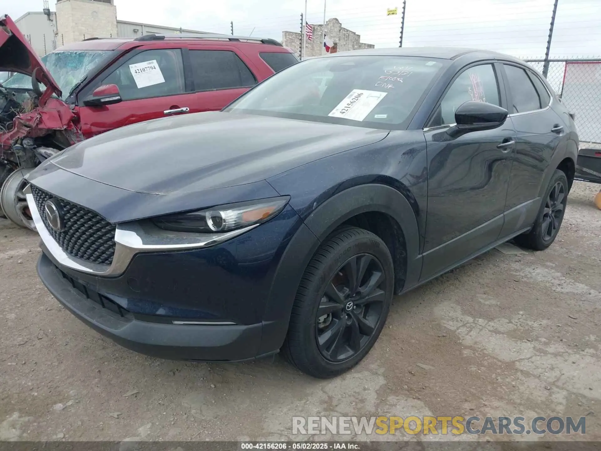 2 Photograph of a damaged car 3MVDMBBM2RM667016 MAZDA CX-30 2024