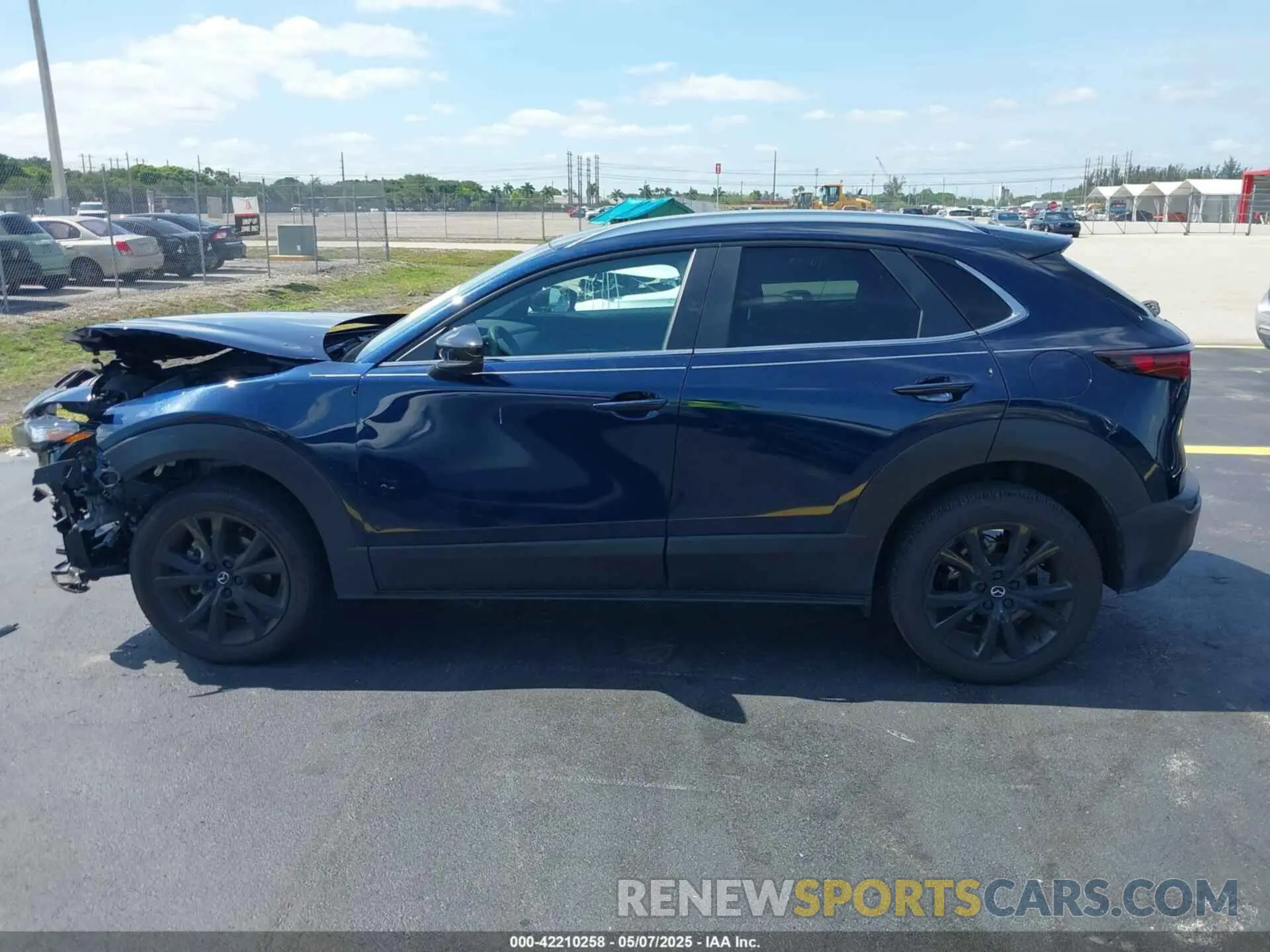 15 Photograph of a damaged car 3MVDMBBM2RM684687 MAZDA CX-30 2024