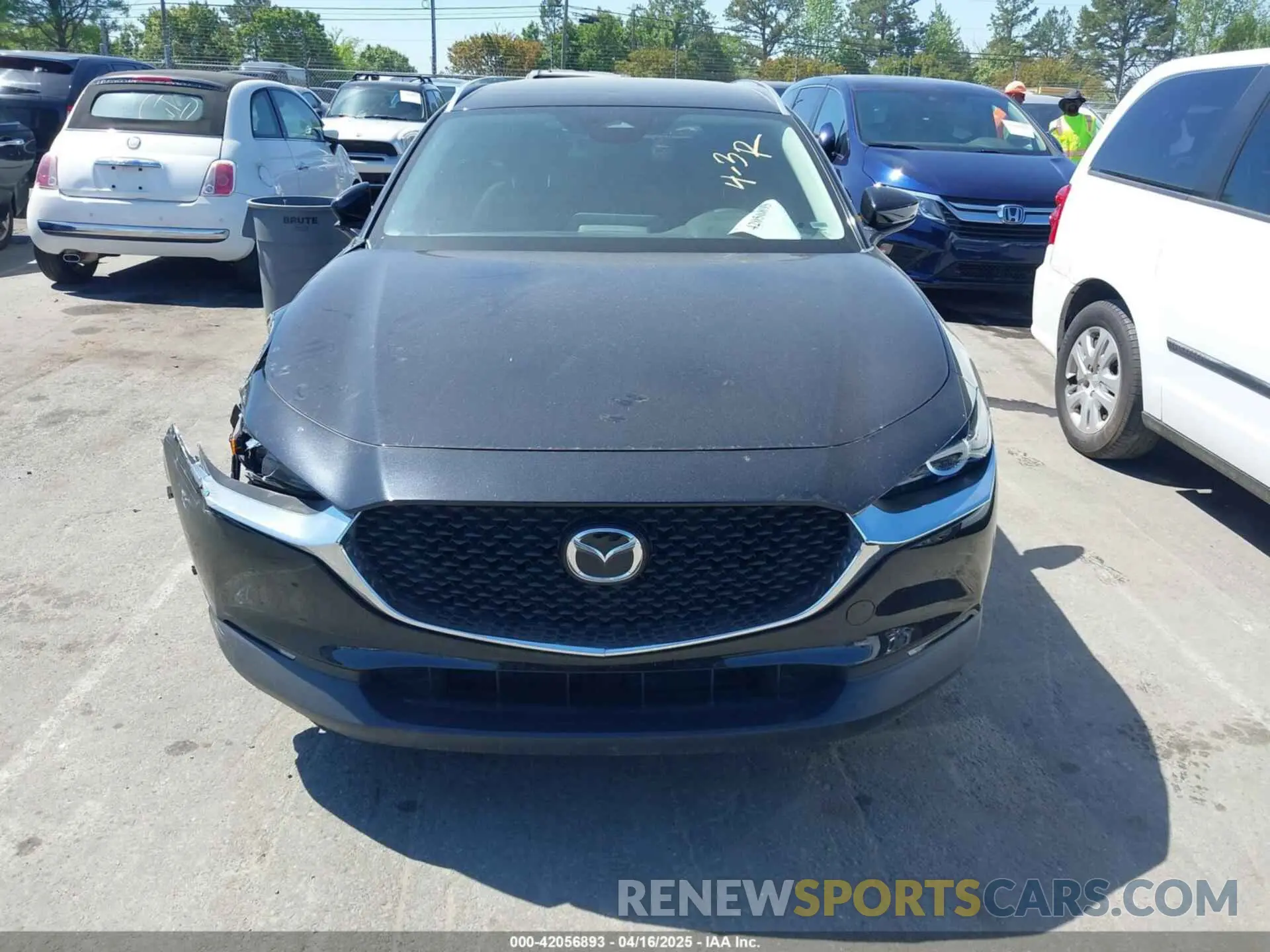 12 Photograph of a damaged car 3MVDMBBM2RM694278 MAZDA CX-30 2024