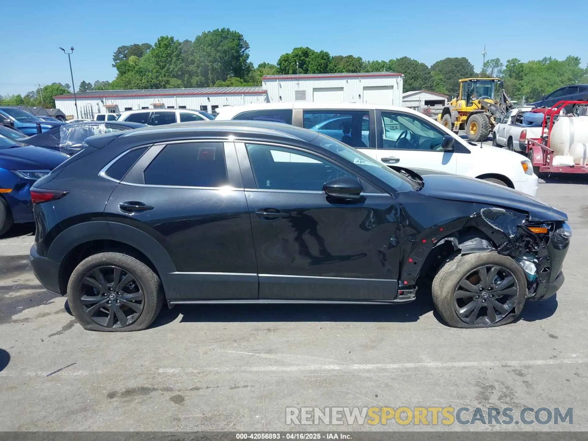 13 Photograph of a damaged car 3MVDMBBM2RM694278 MAZDA CX-30 2024