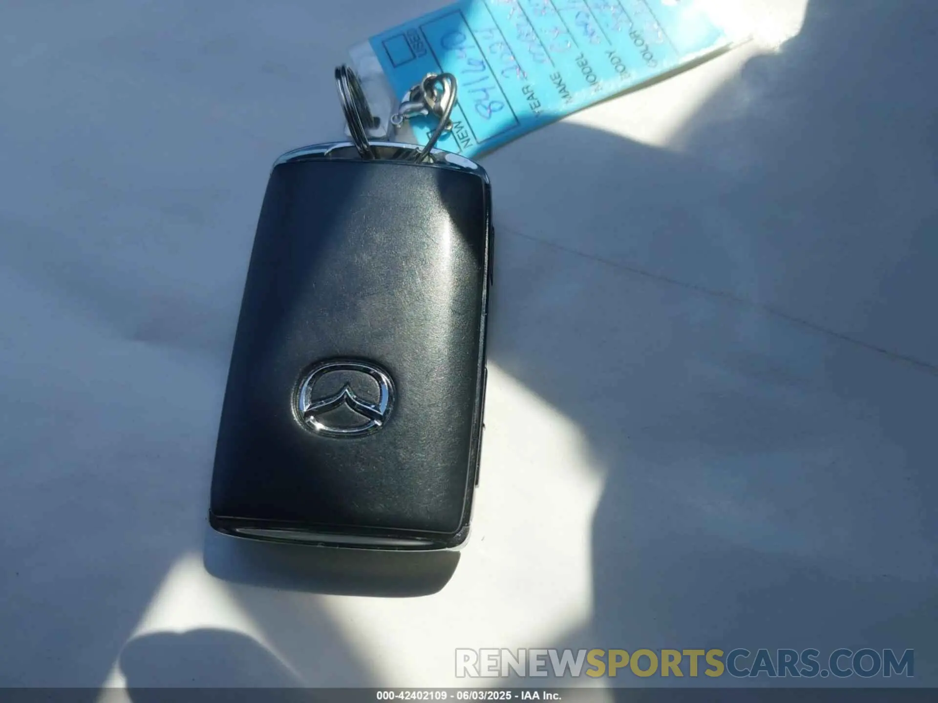 11 Photograph of a damaged car 3MVDMBBM3RM635109 MAZDA CX-30 2024