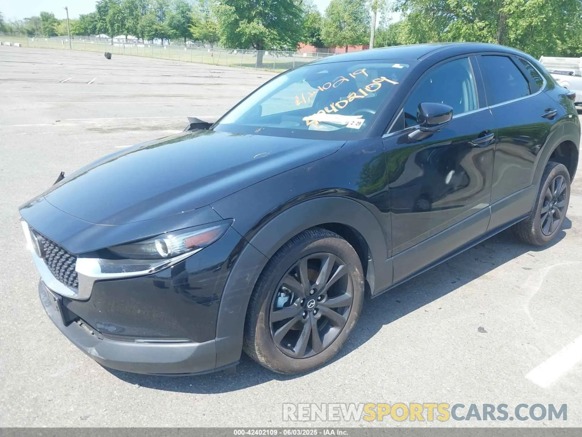 2 Photograph of a damaged car 3MVDMBBM3RM635109 MAZDA CX-30 2024
