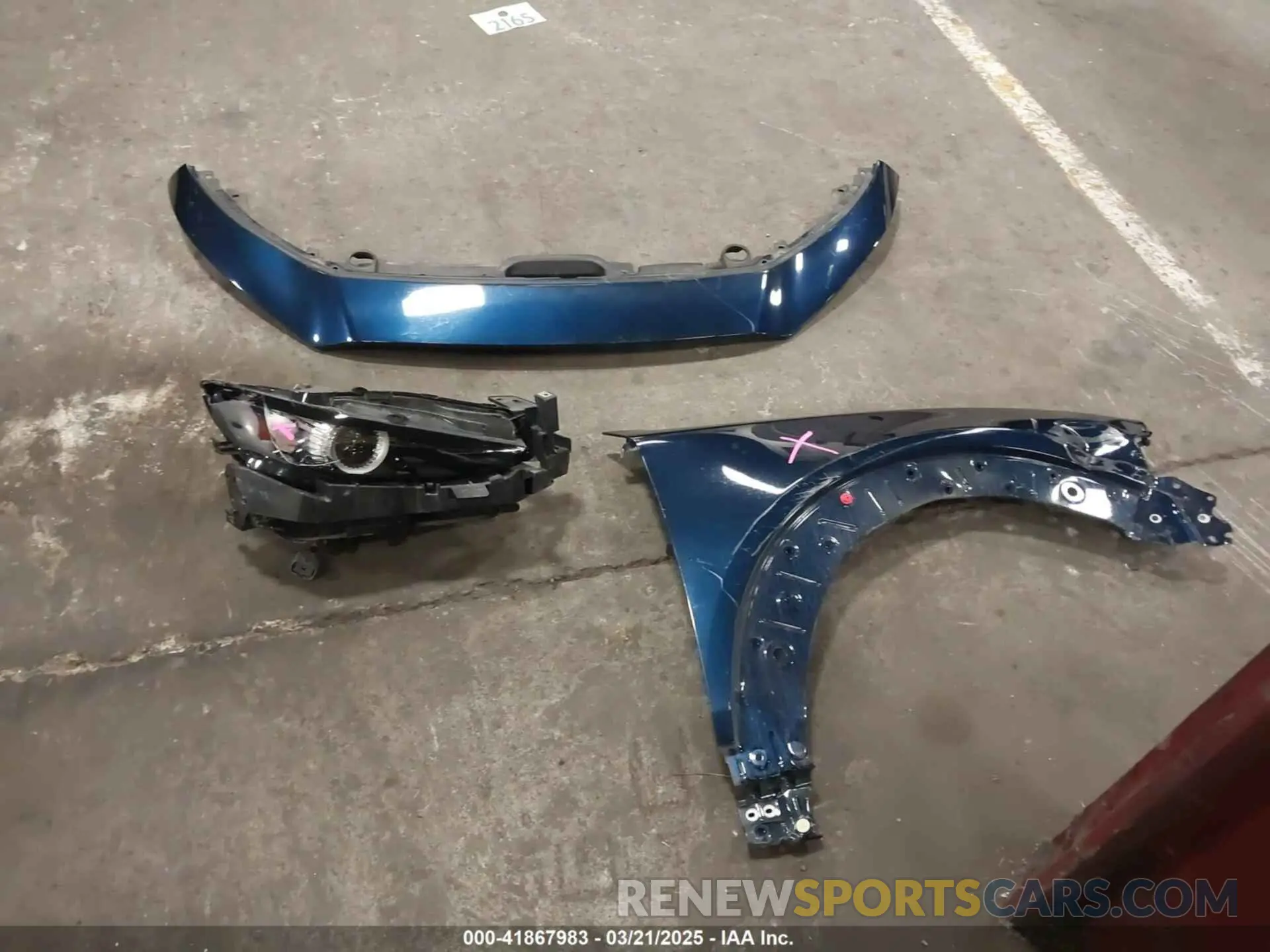 18 Photograph of a damaged car 3MVDMBBM3RM654887 MAZDA CX-30 2024