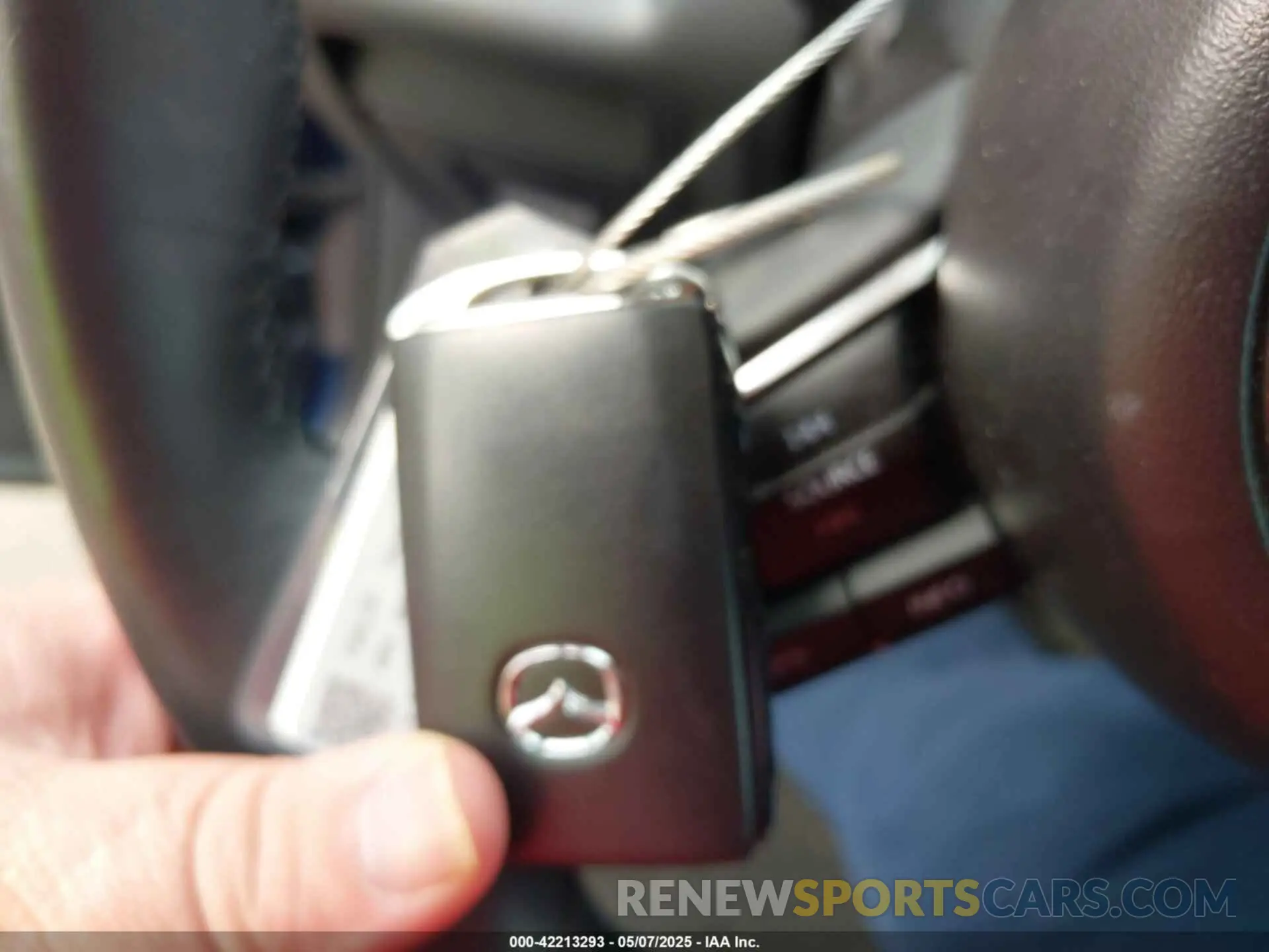 11 Photograph of a damaged car 3MVDMBBM3RM655084 MAZDA CX-30 2024