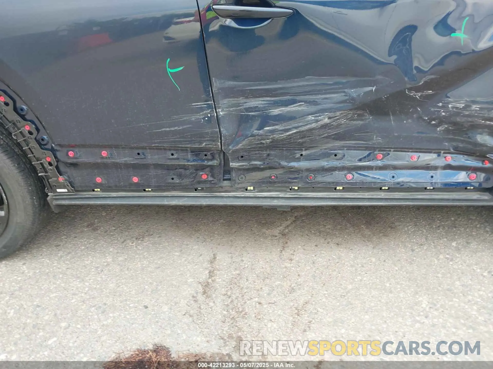 6 Photograph of a damaged car 3MVDMBBM3RM655084 MAZDA CX-30 2024