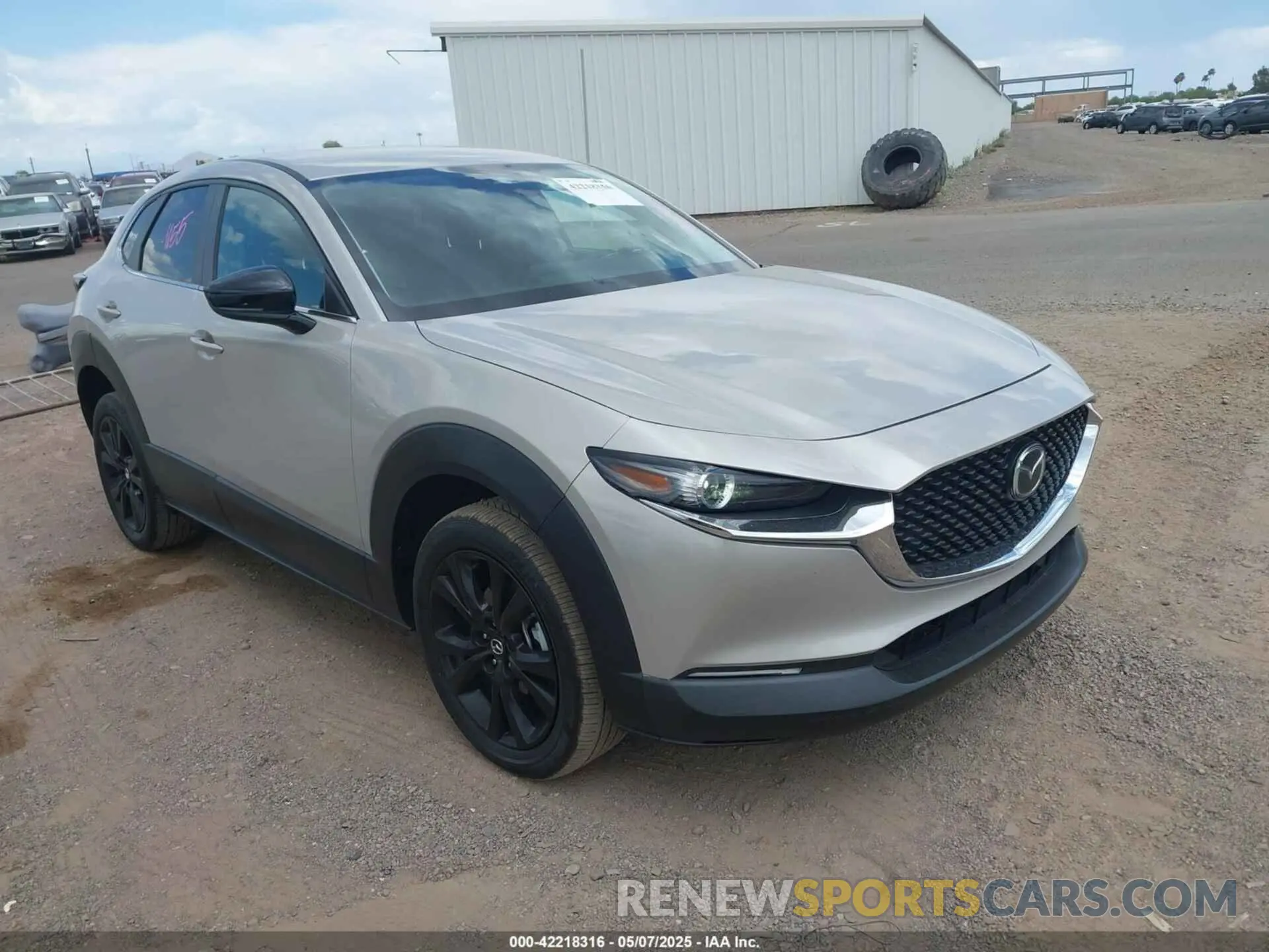 1 Photograph of a damaged car 3MVDMBBM3RM657918 MAZDA CX-30 2024