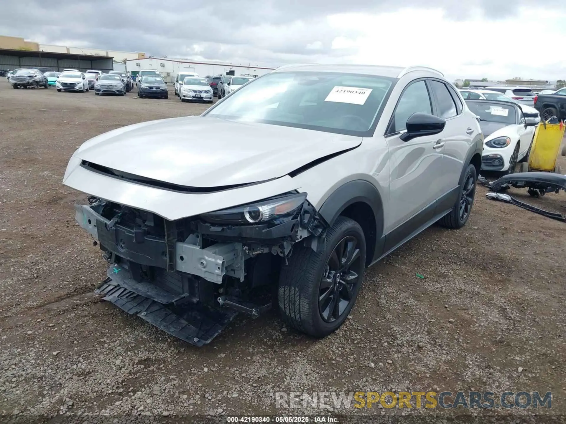 2 Photograph of a damaged car 3MVDMBBM3RM664352 MAZDA CX-30 2024