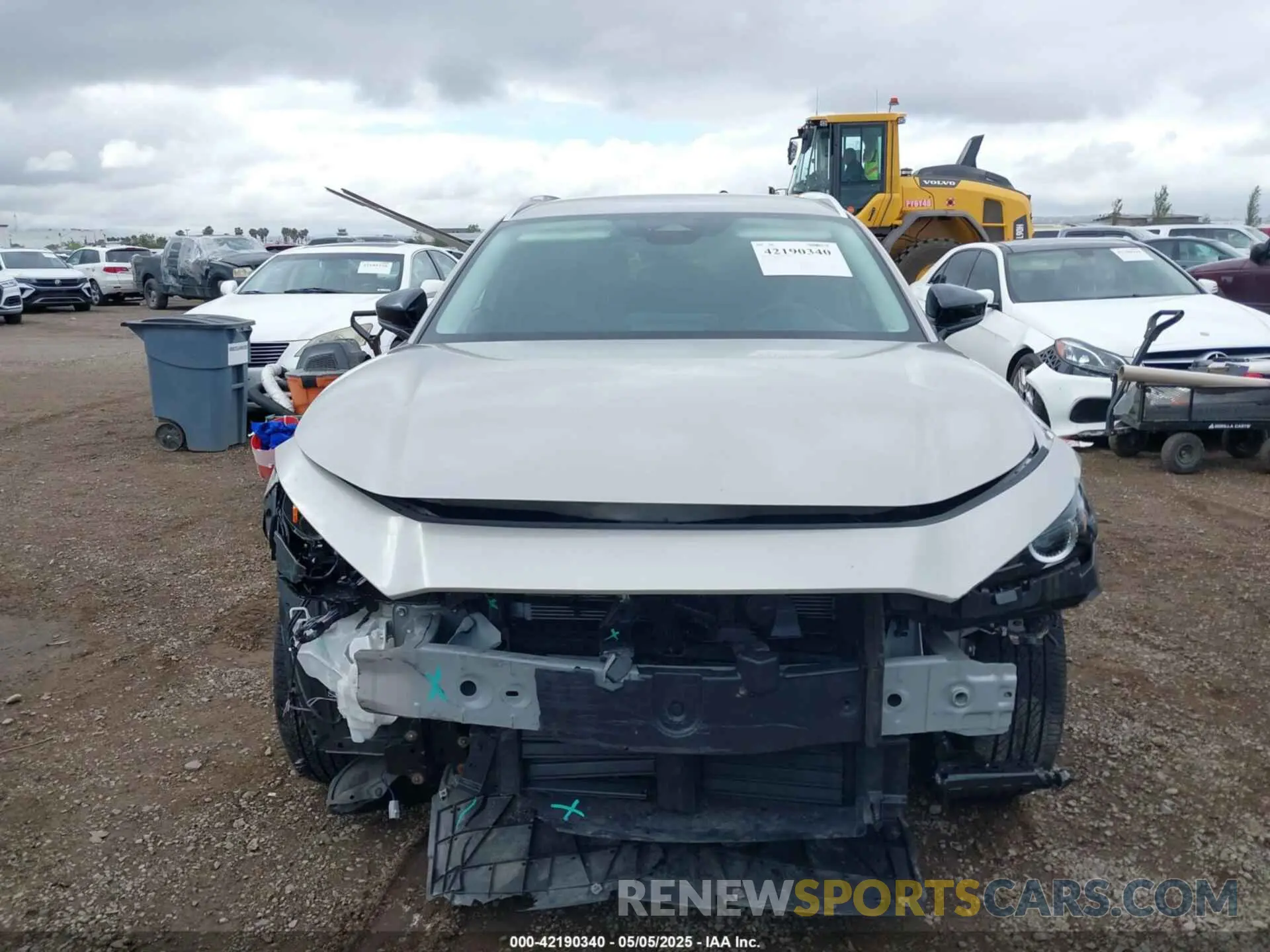 6 Photograph of a damaged car 3MVDMBBM3RM664352 MAZDA CX-30 2024