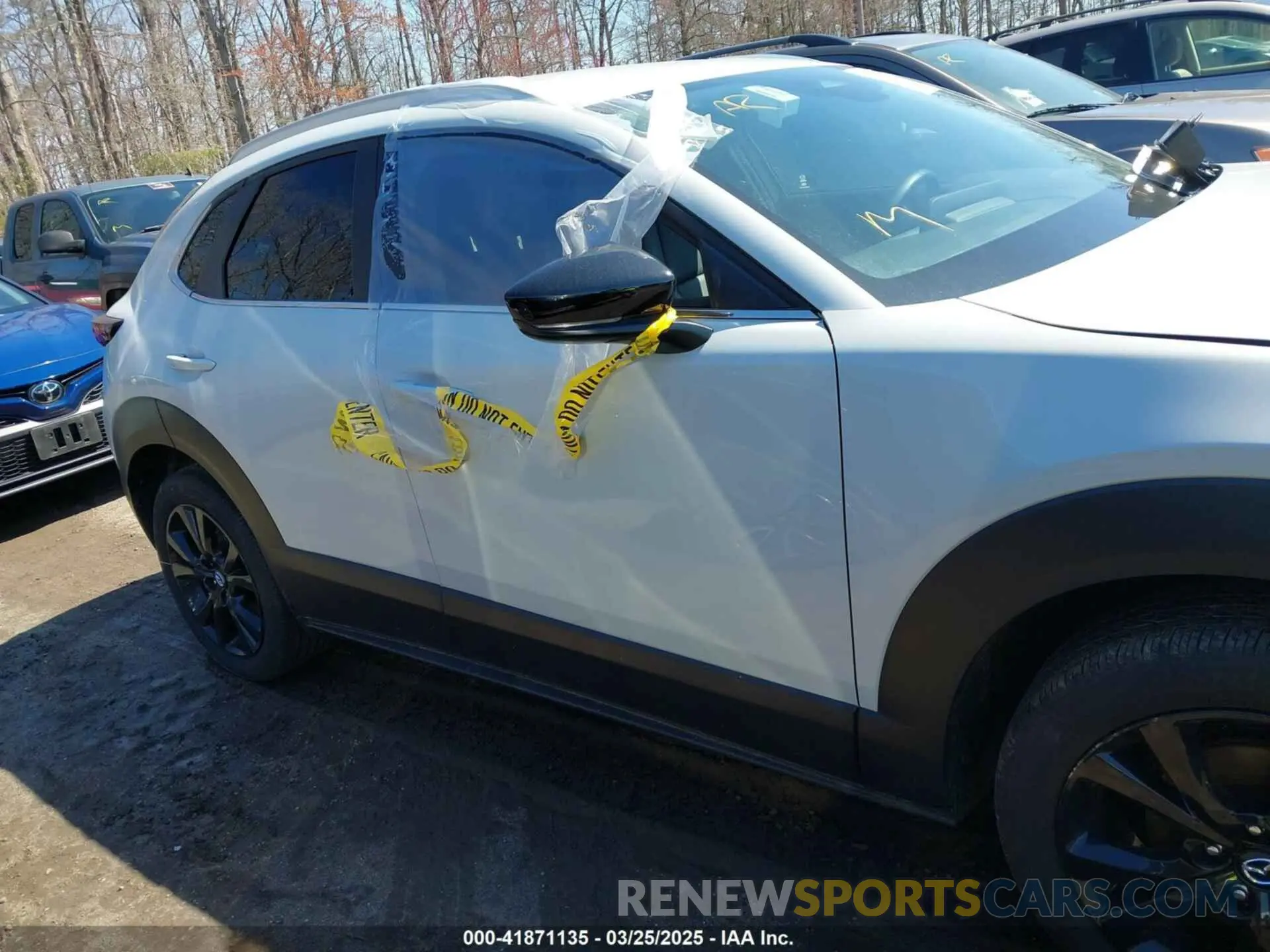 13 Photograph of a damaged car 3MVDMBBM3RM700816 MAZDA CX-30 2024