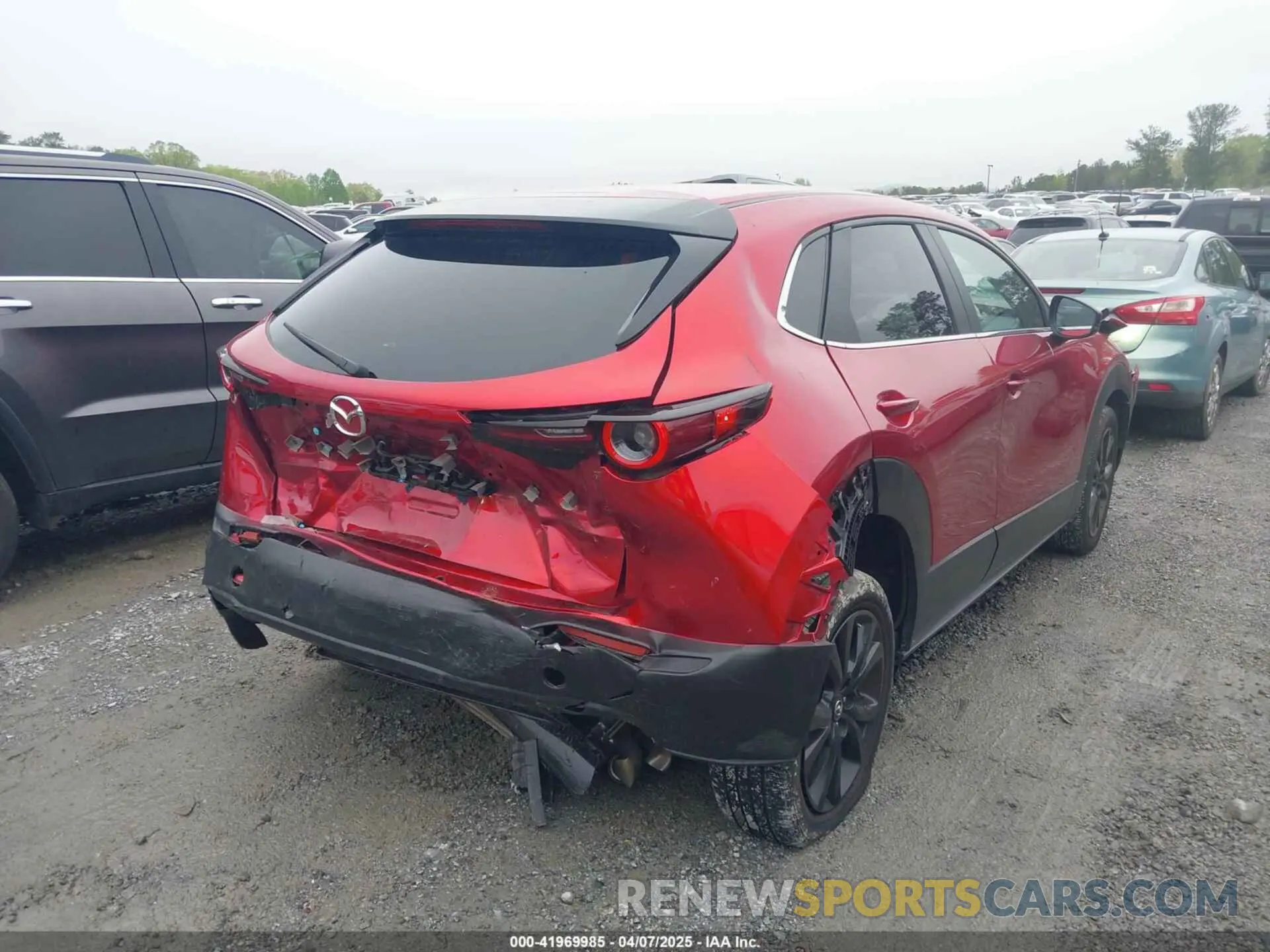 4 Photograph of a damaged car 3MVDMBBM4RM636723 MAZDA CX-30 2024