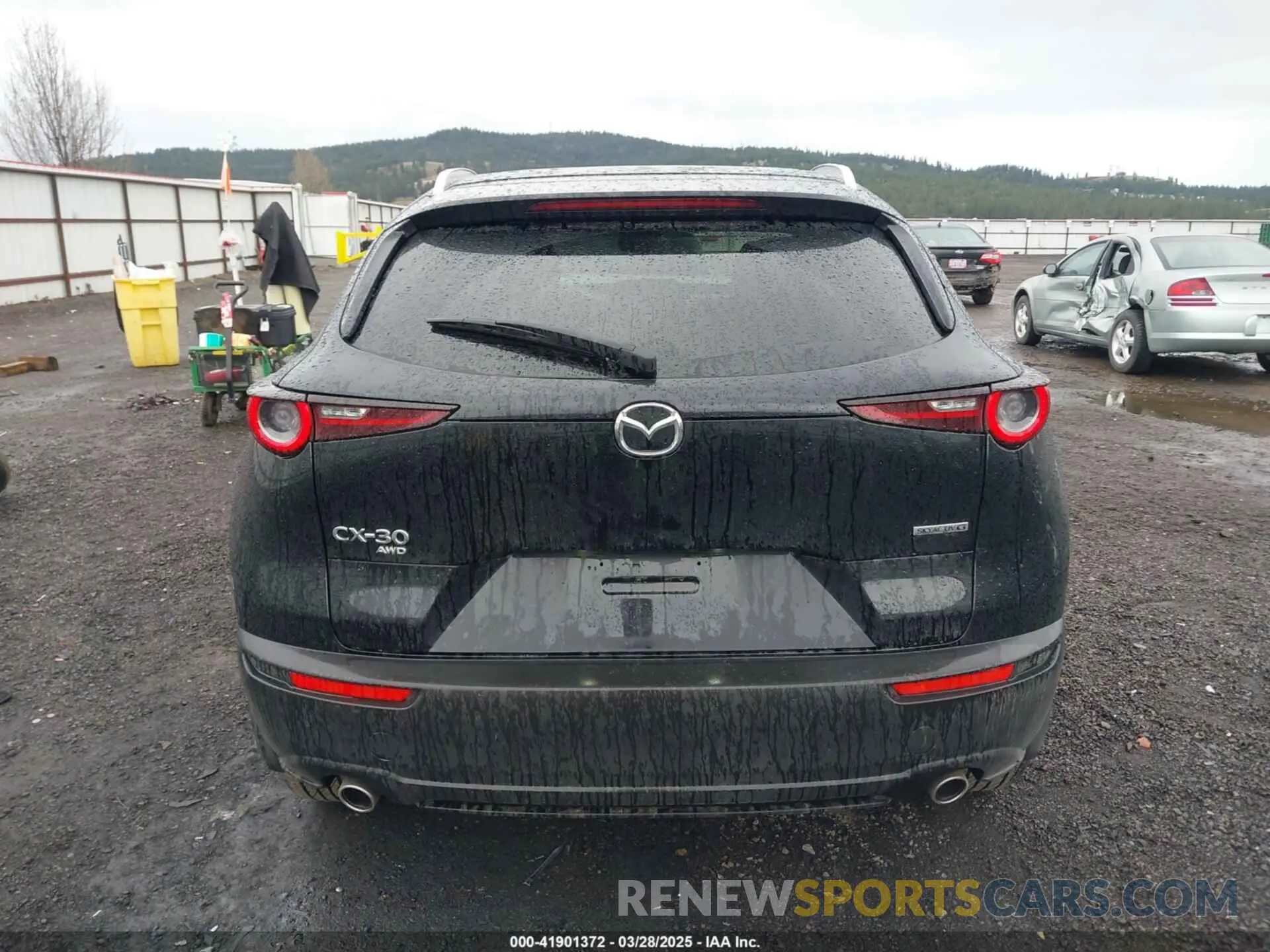 16 Photograph of a damaged car 3MVDMBBM4RM690930 MAZDA CX-30 2024