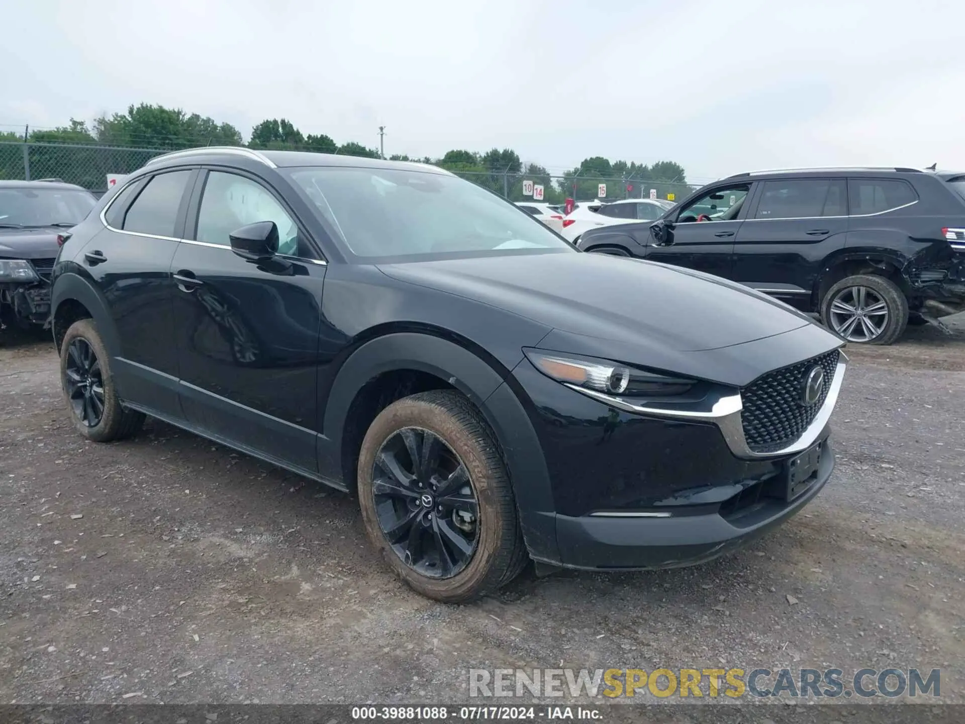 1 Photograph of a damaged car 3MVDMBBM5RM656687 MAZDA CX-30 2024