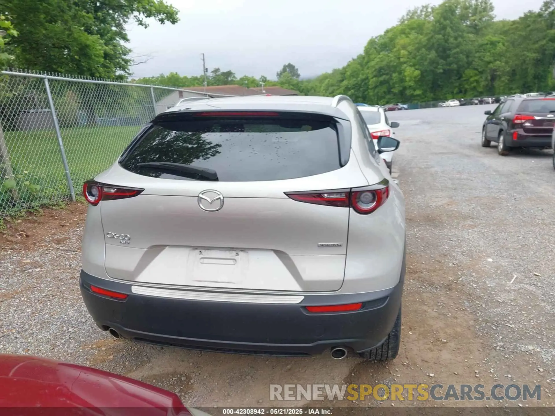 17 Photograph of a damaged car 3MVDMBBM6RM618305 MAZDA CX-30 2024