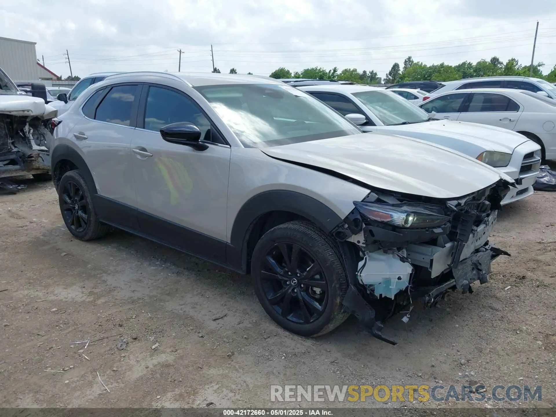 1 Photograph of a damaged car 3MVDMBBM6RM694560 MAZDA CX-30 2024