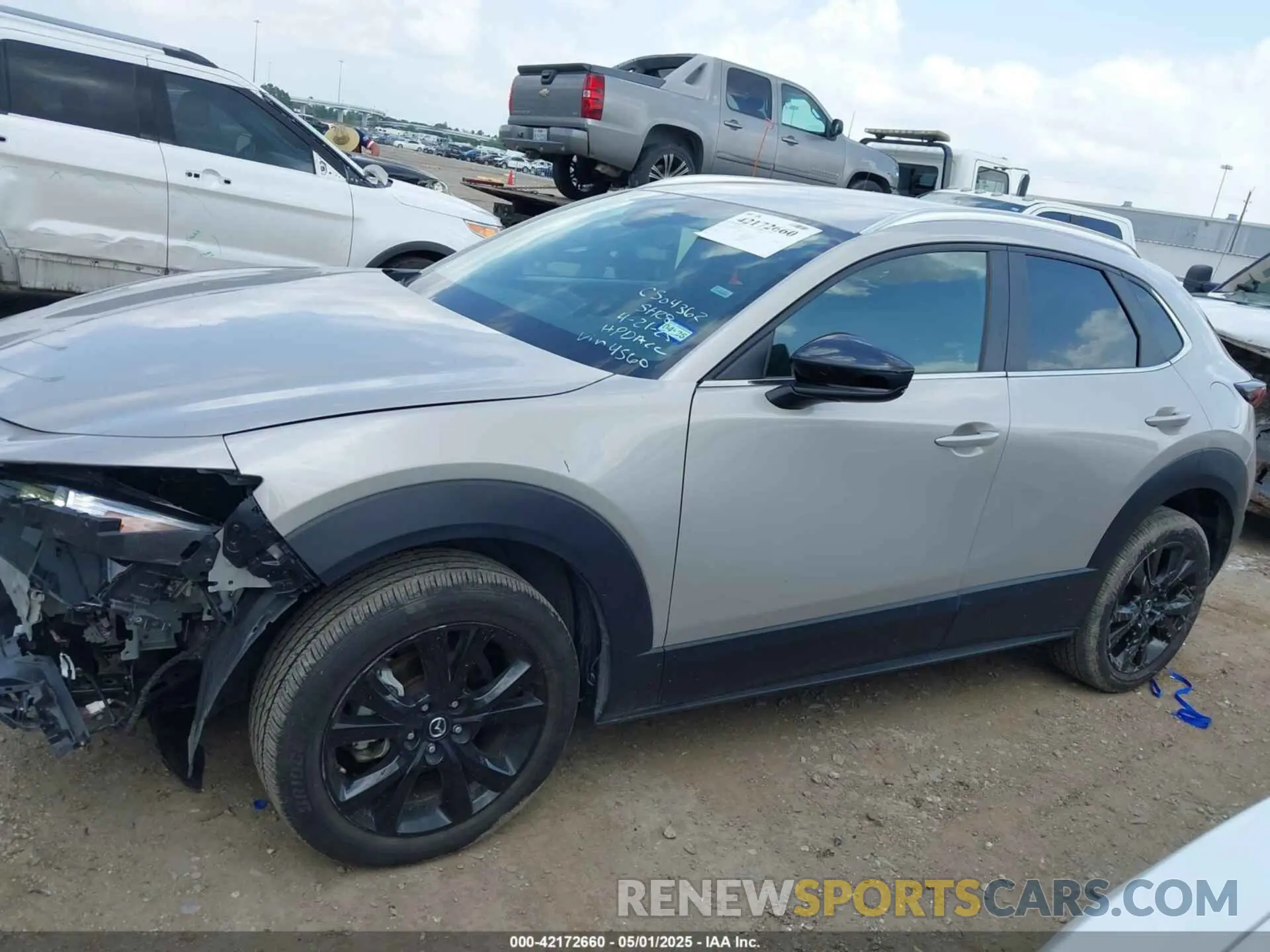 15 Photograph of a damaged car 3MVDMBBM6RM694560 MAZDA CX-30 2024