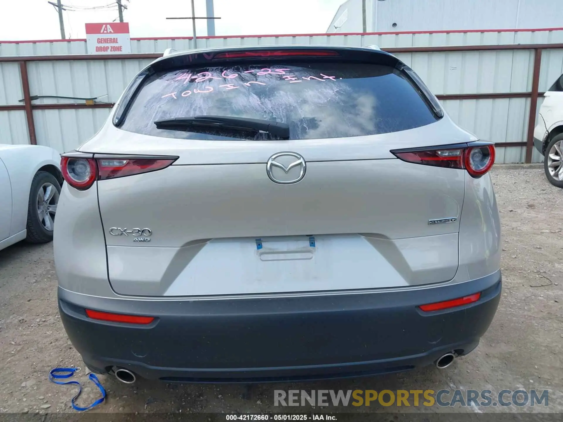 17 Photograph of a damaged car 3MVDMBBM6RM694560 MAZDA CX-30 2024