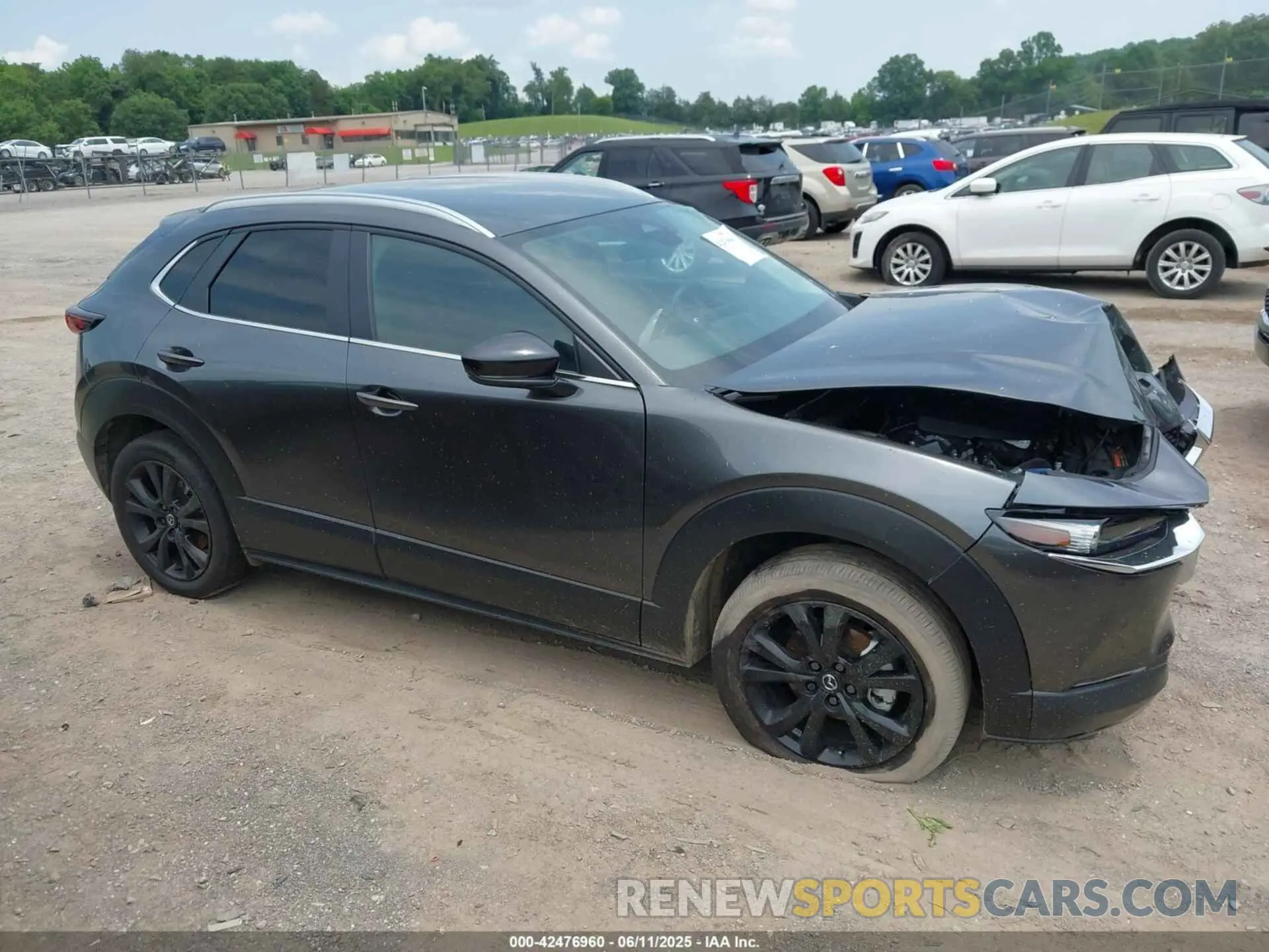13 Photograph of a damaged car 3MVDMBBM6RM710708 MAZDA CX-30 2024