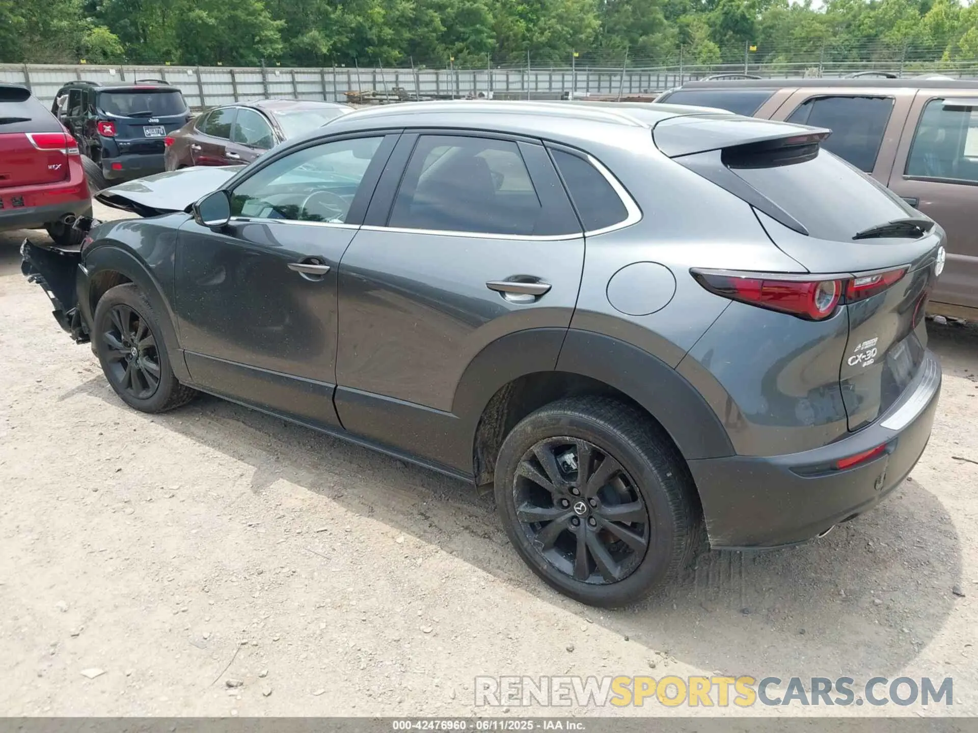 3 Photograph of a damaged car 3MVDMBBM6RM710708 MAZDA CX-30 2024
