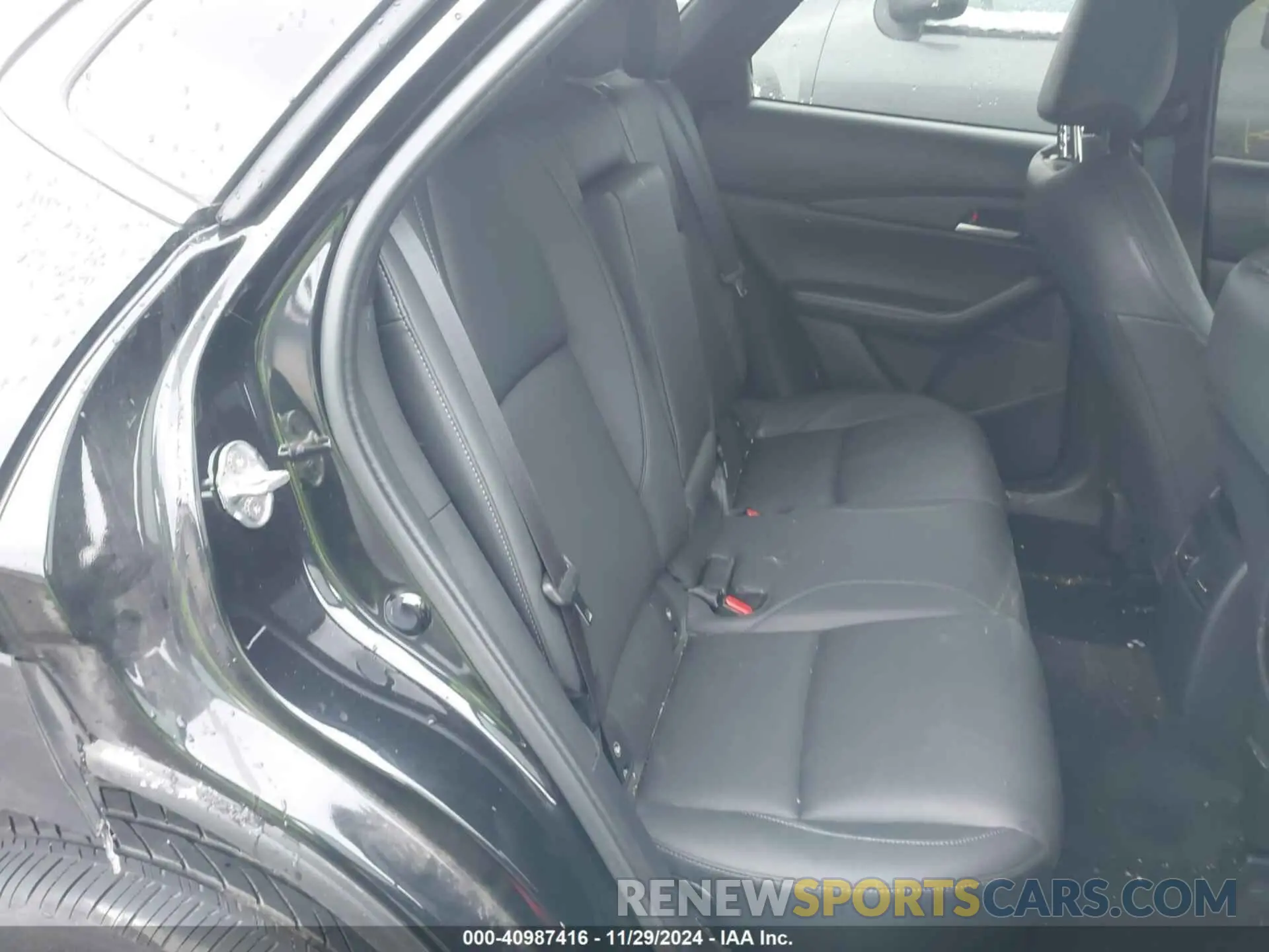 8 Photograph of a damaged car 3MVDMBBM7RM637249 MAZDA CX-30 2024