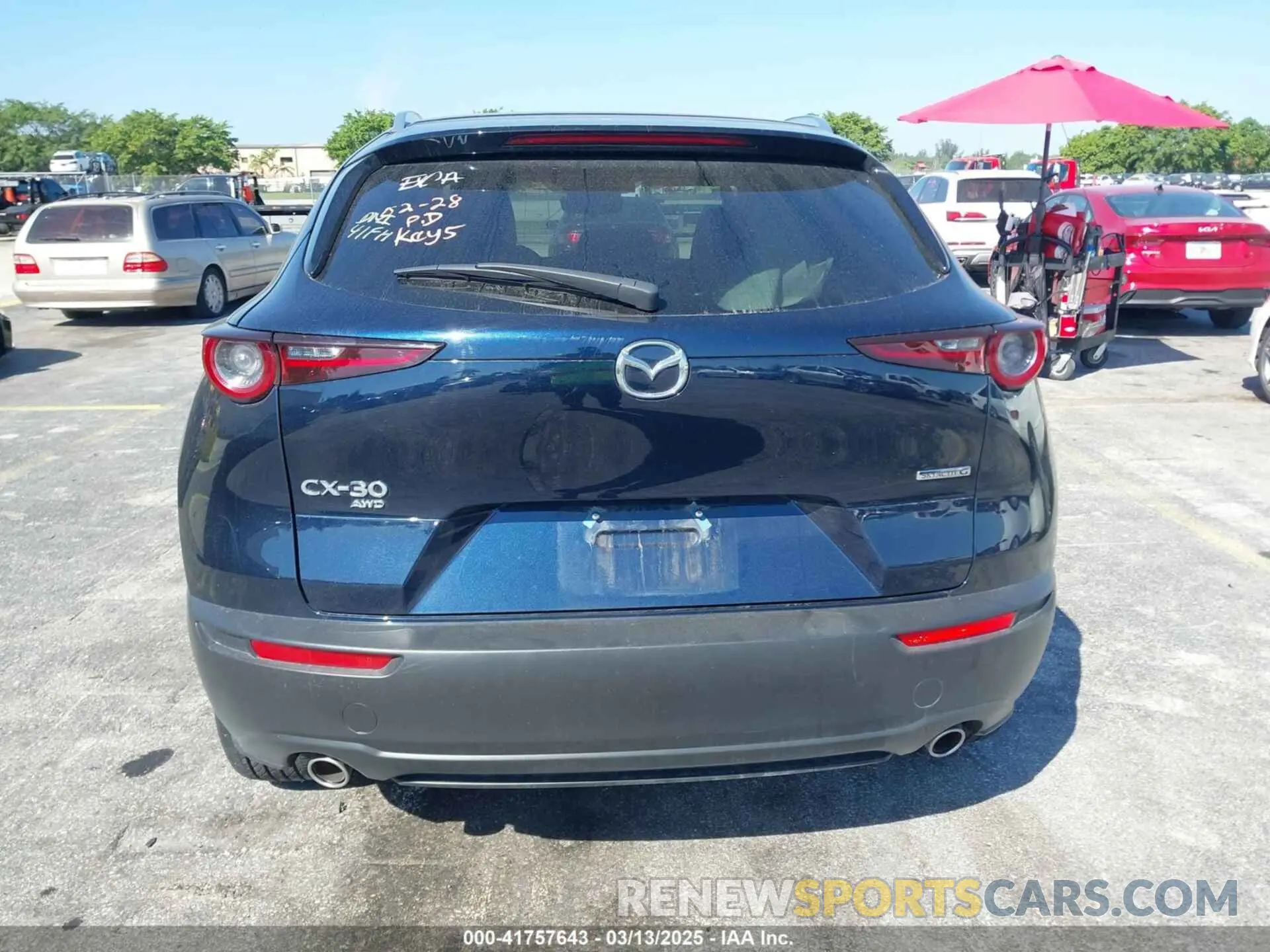 15 Photograph of a damaged car 3MVDMBBM7RM696642 MAZDA CX-30 2024